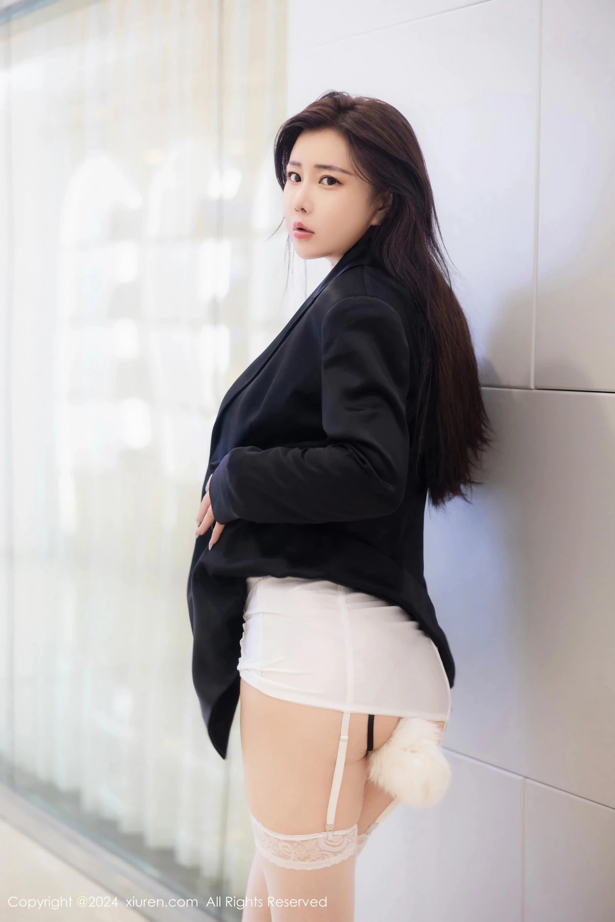 [[XiuRen秀人网]秀人网]No.8642_模特王婉悠Queen性感白色内衣配白丝吊袜秀惹火身材诱惑写真86P