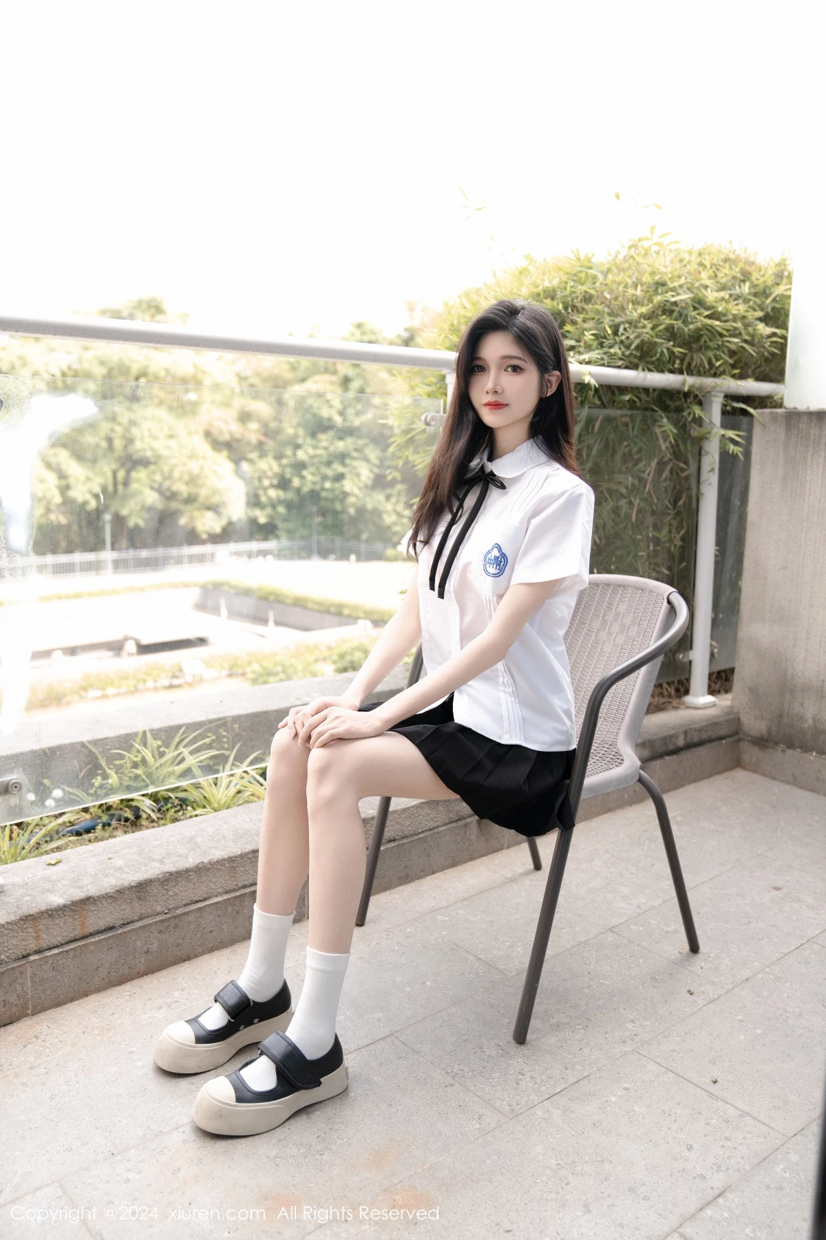 [[XiuRen秀人网]秀人网]No.8671_模特程程程性感学生制服半脱露粉色内衣秀苗条身材迷人诱惑写真90P