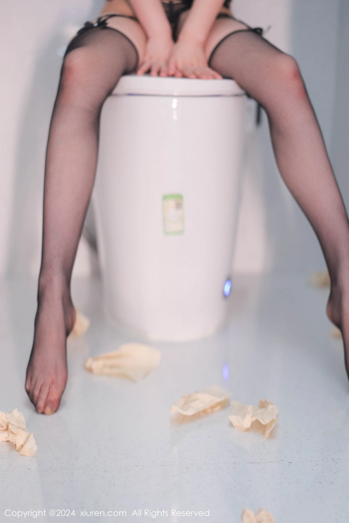 [[XiuRen秀人网]秀人网]No.8701_模特白乐乐性感黑色蕾丝情趣服饰配黑丝吊袜秀曼妙身姿诱惑写真78P