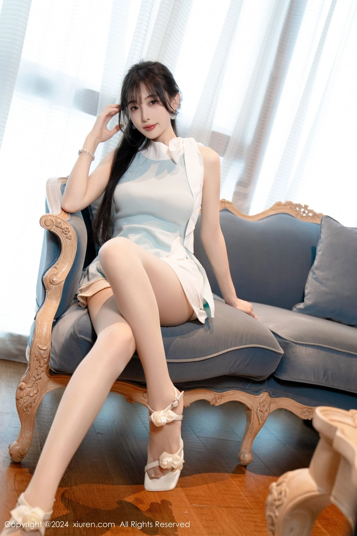 [[XiuRen秀人网]秀人网]No.8761_模特林星阑性感蓝白连衣短裙露黑色情趣内衣秀曼妙身姿诱惑写真101P