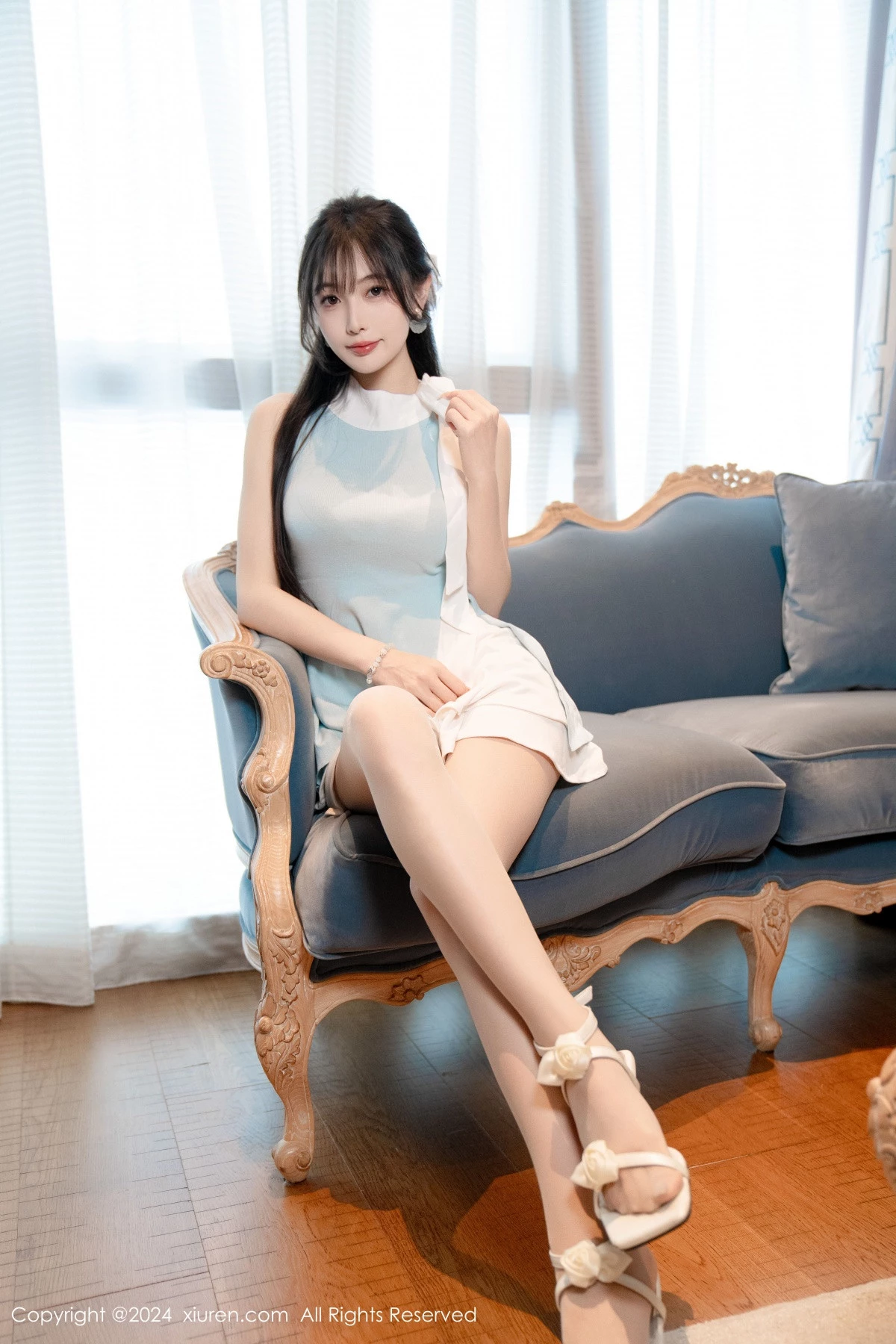 [[XiuRen秀人网]秀人网]No.8761_模特林星阑性感蓝白连衣短裙露黑色情趣内衣秀曼妙身姿诱惑写真101P