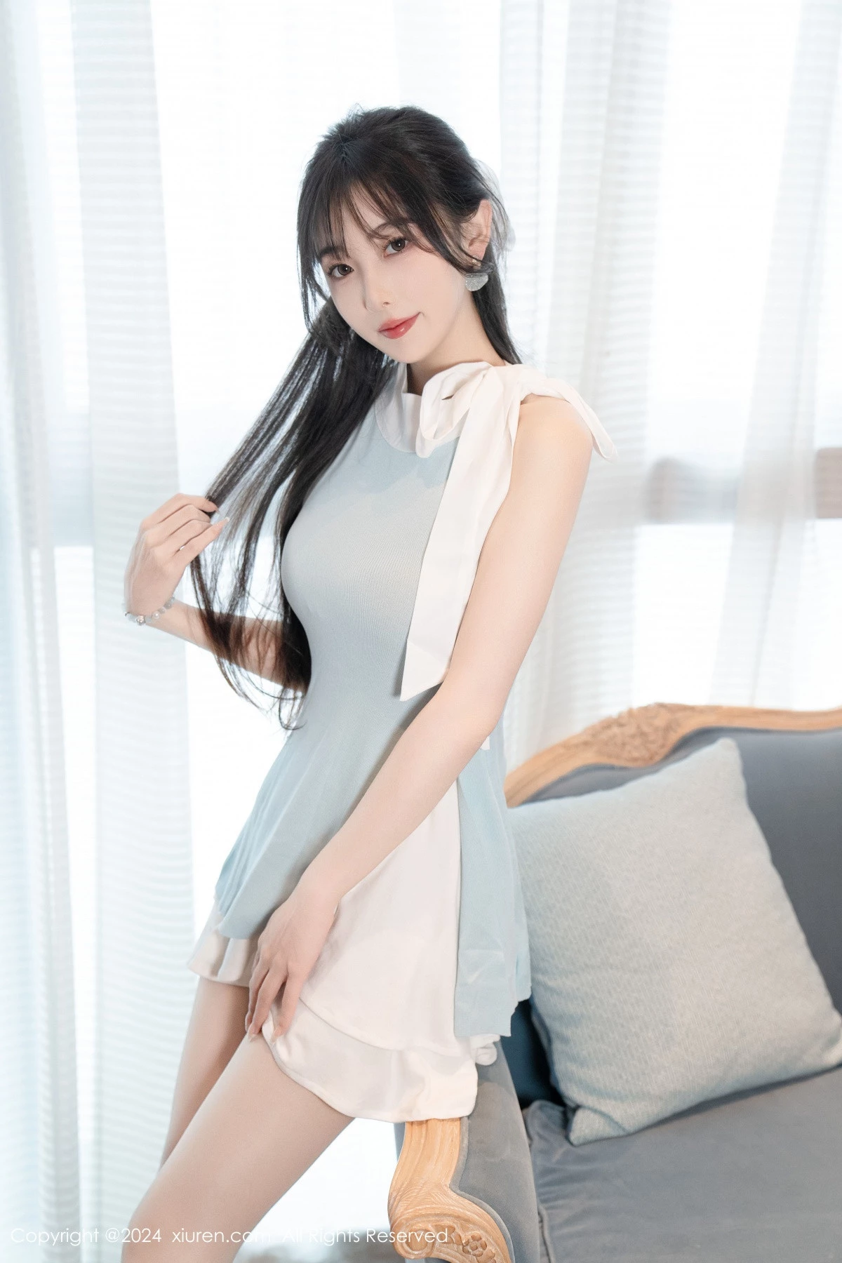 [[XiuRen秀人网]秀人网]No.8761_模特林星阑性感蓝白连衣短裙露黑色情趣内衣秀曼妙身姿诱惑写真101P