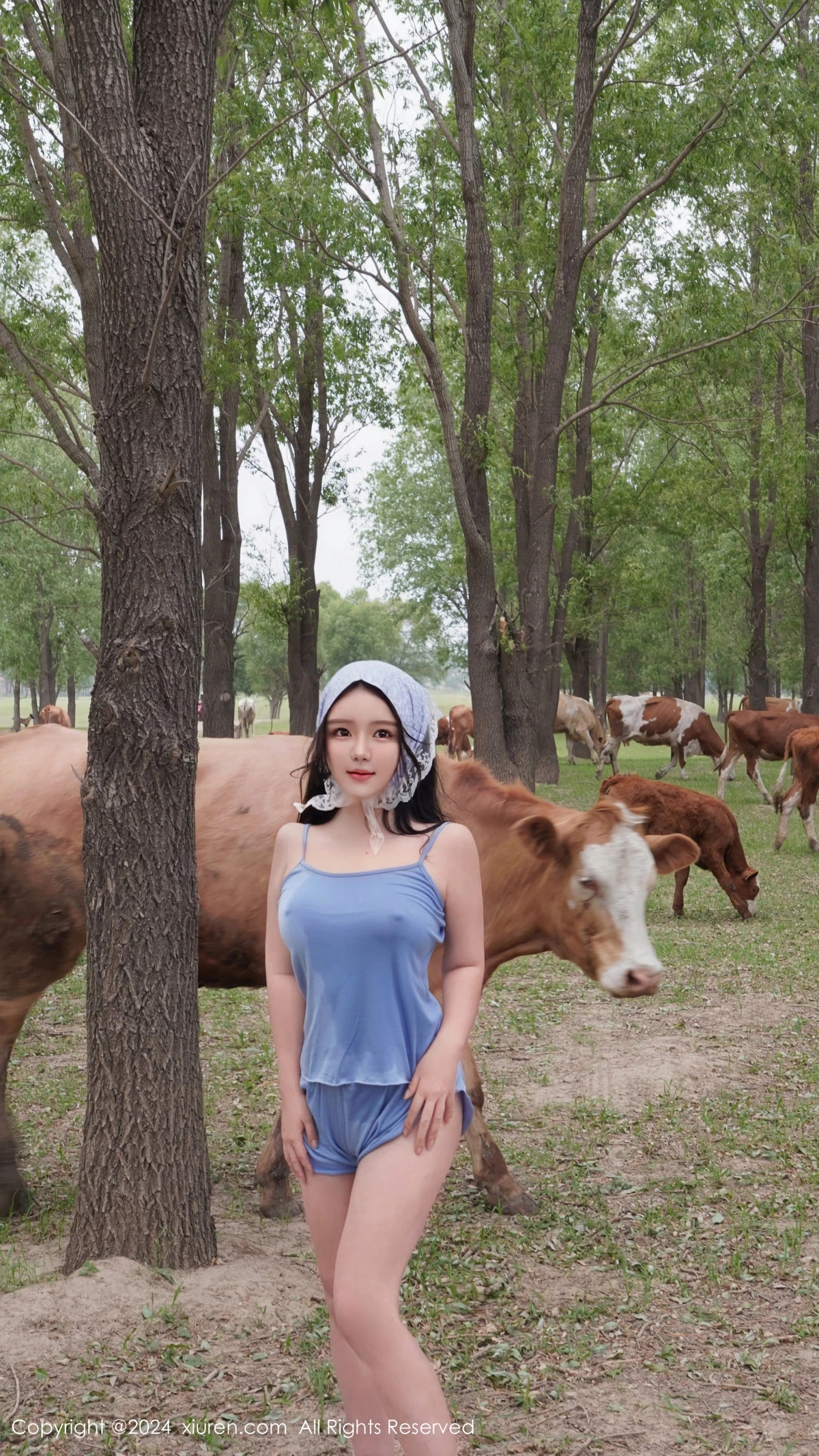 [[XiuRen秀人网]秀人网]No.8777_模特小薯条nienie性感浅红色泳装+浅蓝色吊带秀曼妙身姿诱惑写真73P