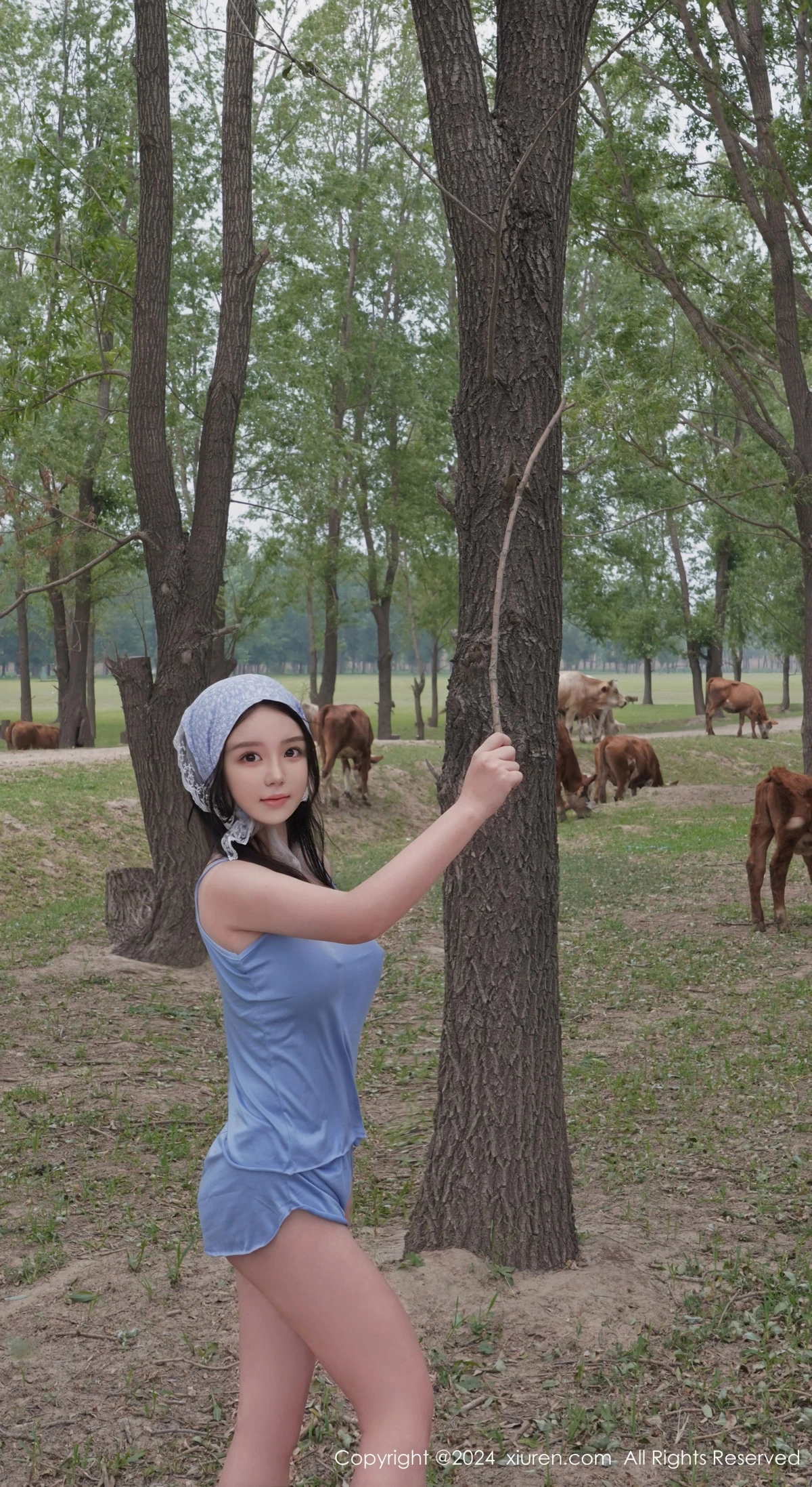 [[XiuRen秀人网]秀人网]No.8777_模特小薯条nienie性感浅红色泳装+浅蓝色吊带秀曼妙身姿诱惑写真73P