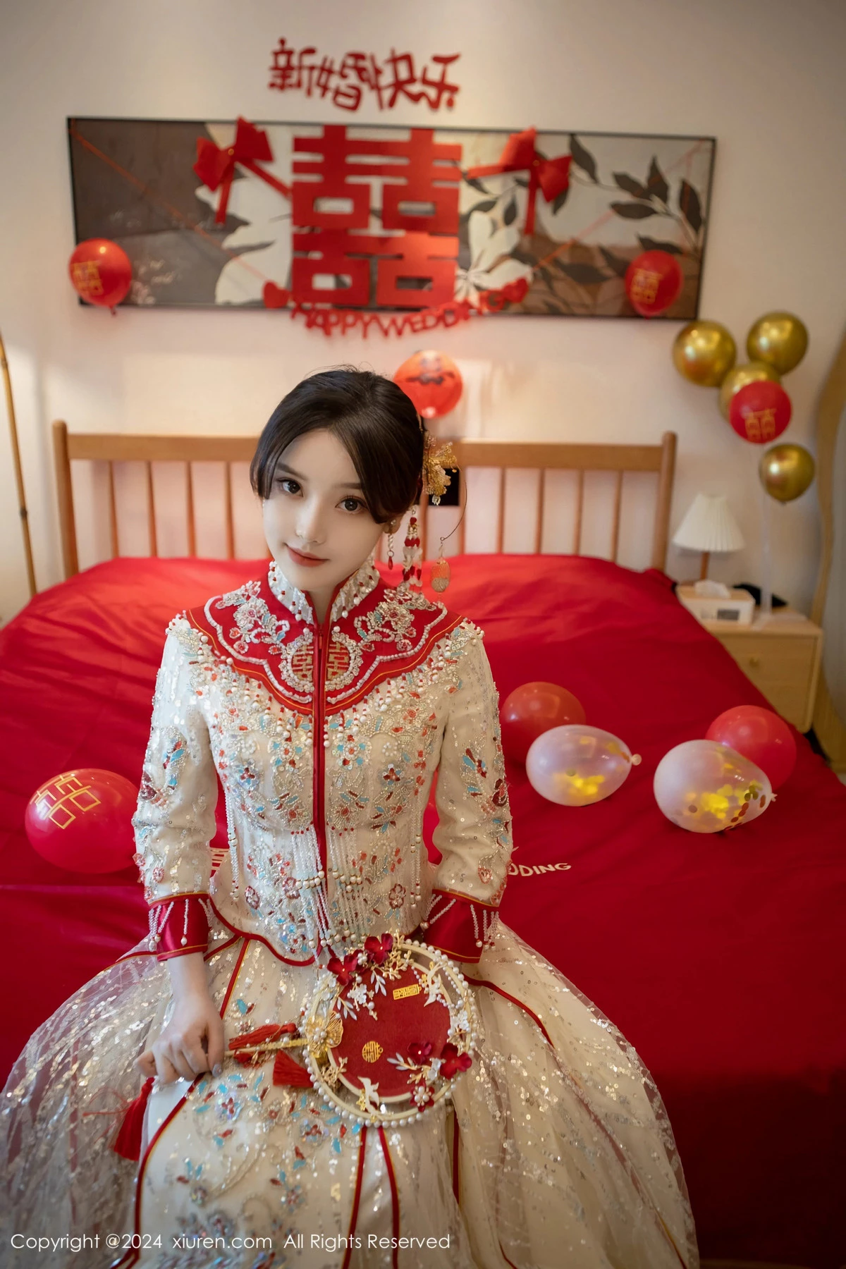 [[XiuRen秀人网]秀人网]No.8780_模特豆瓣酱闹新娘主题红色新娘装配超薄肉丝秀丰腴身材诱惑写真111P