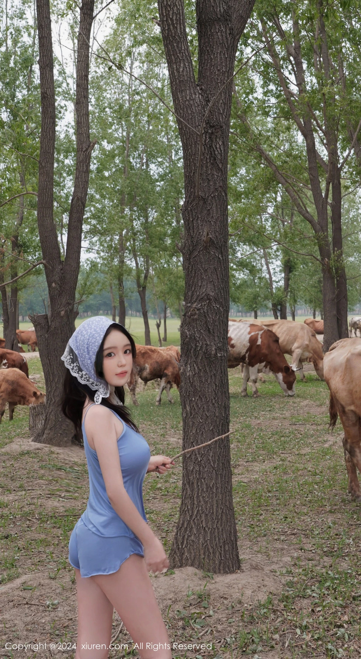 [[XiuRen秀人网]秀人网]No.8777_模特小薯条nienie性感浅红色泳装+浅蓝色吊带秀曼妙身姿诱惑写真73P