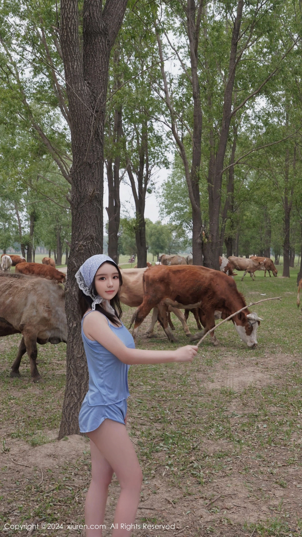 [[XiuRen秀人网]秀人网]No.8777_模特小薯条nienie性感浅红色泳装+浅蓝色吊带秀曼妙身姿诱惑写真73P