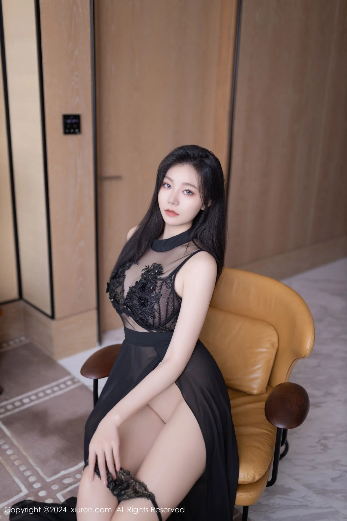 [[XiuRen秀人网]秀人网]No.8792_模特安然anran性感黑色薄纱连衣裙露黑色内衣秀曼妙身姿诱惑写真80P