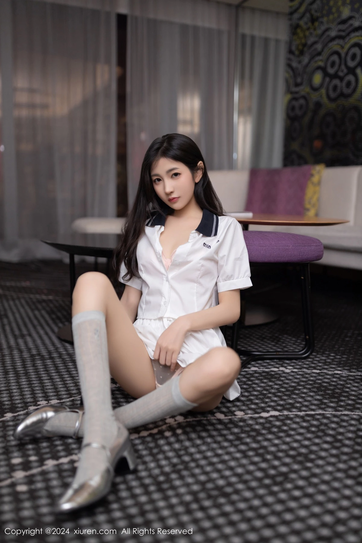 [[XiuRen秀人网]秀人网]No.8793_模特鱼尾fish性感白色短裙套装露粉色内衣秀曼妙身姿迷人写真80P