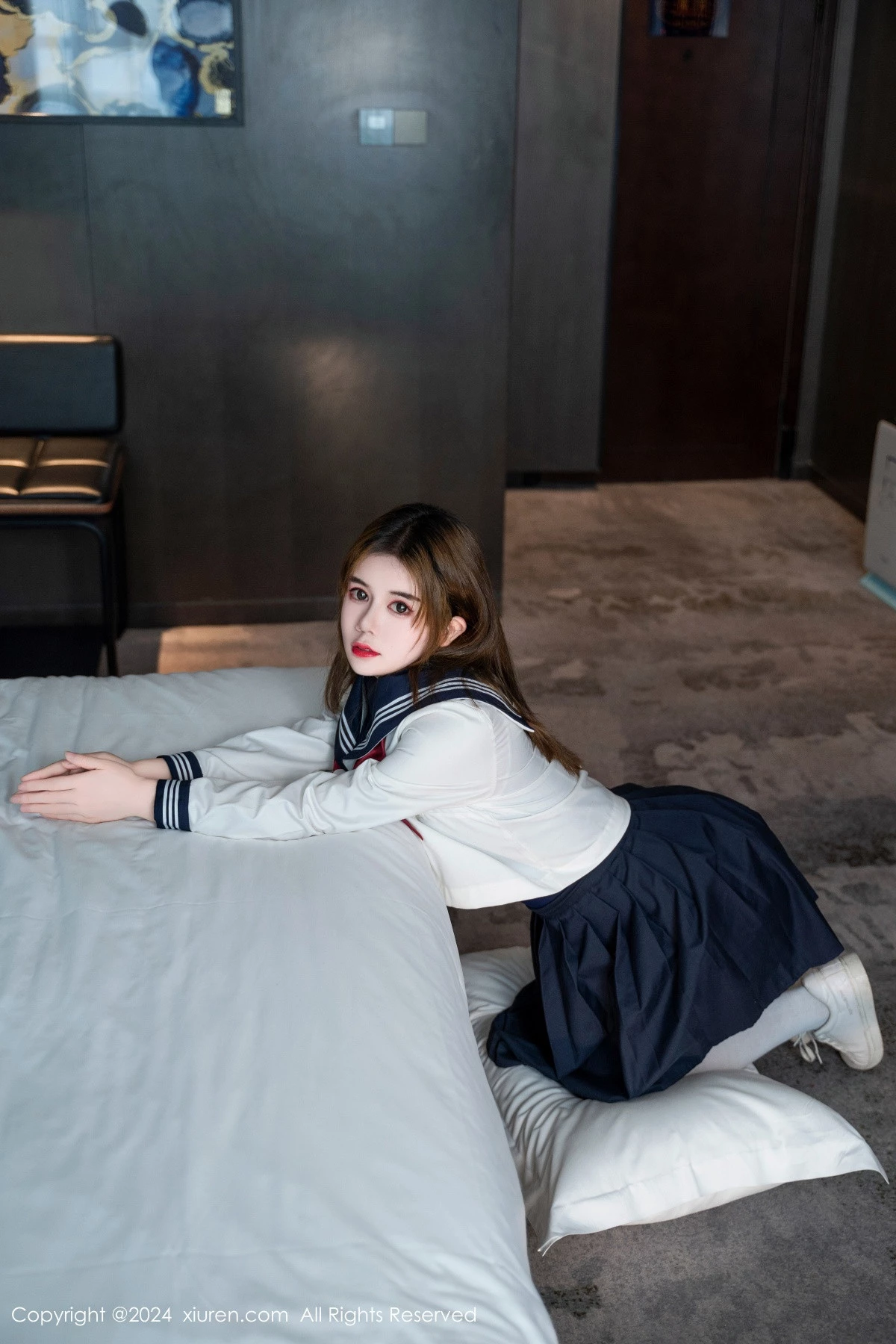 [[XiuRen秀人网]秀人网]No.8819_新人模特凌彩烟私房浴缸性感学生服饰半脱秀丰满身材诱惑写真86P