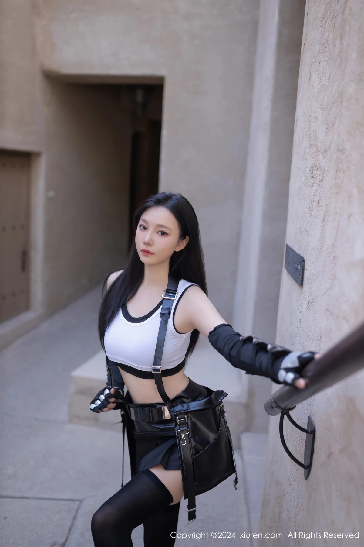 [[XiuRen秀人网]秀人网]No.8829_模特安然anran性感CosPlay蒂法服饰配黑丝袜秀柔美身姿诱惑写真80P