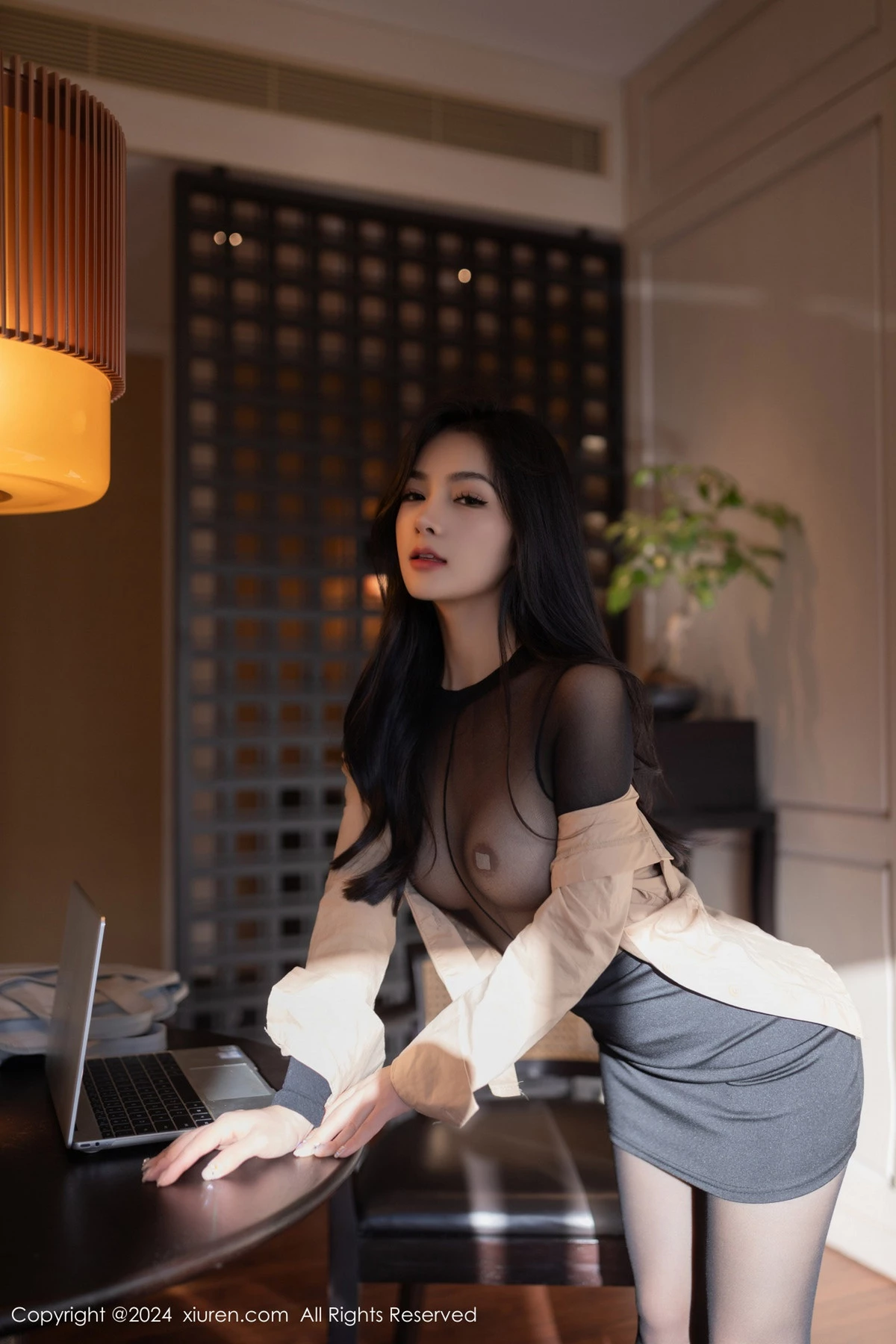 [[XiuRen秀人网]秀人网]No.8835_模特谭小灵性感OL服饰露超薄连体黑丝秀丰腴惹火身材诱惑写真80P