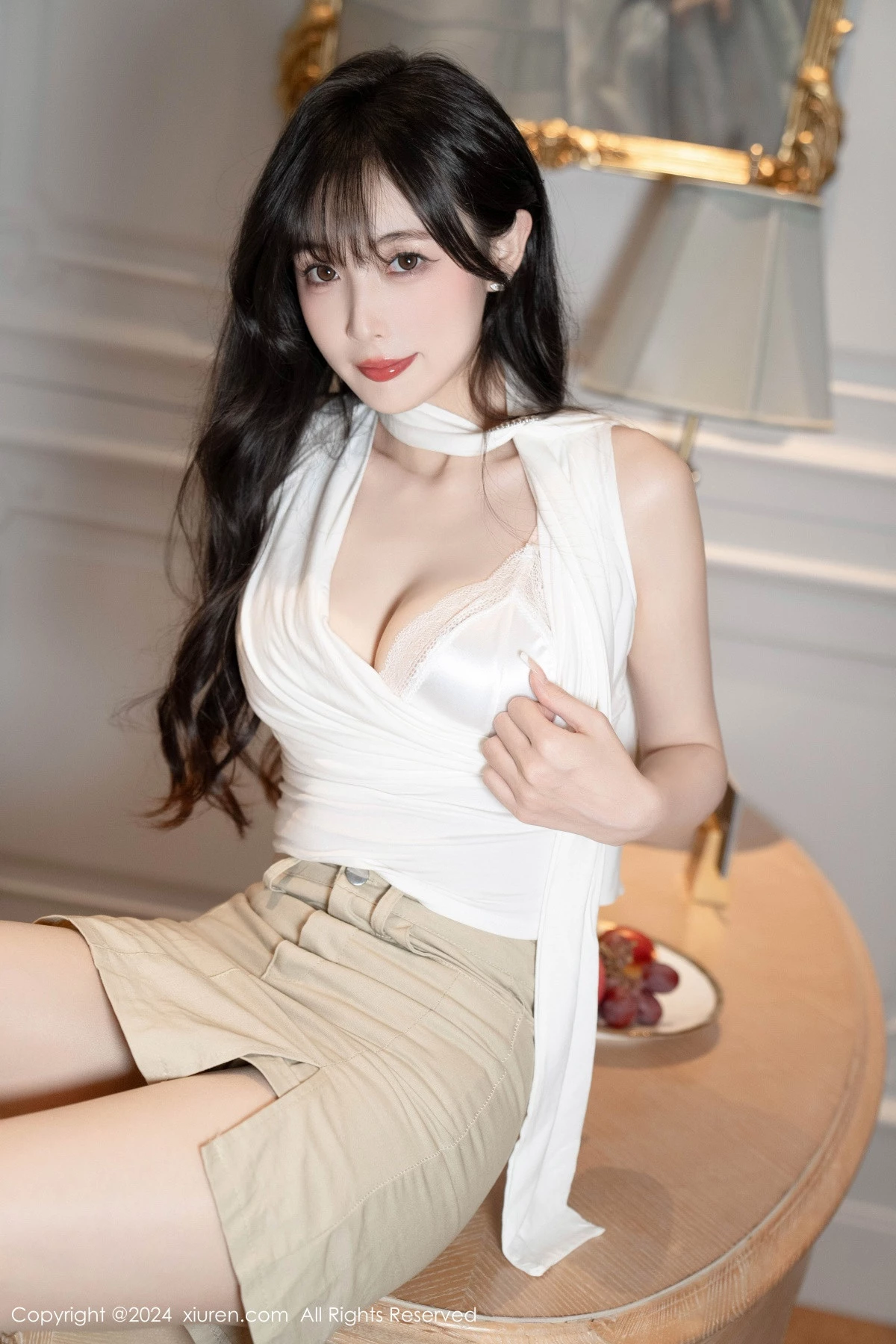 [[XiuRen秀人网]秀人网]No.8849_模特林星阑性感白上衣露白色内衣配超薄肉丝秀曼妙身姿诱惑写真85P