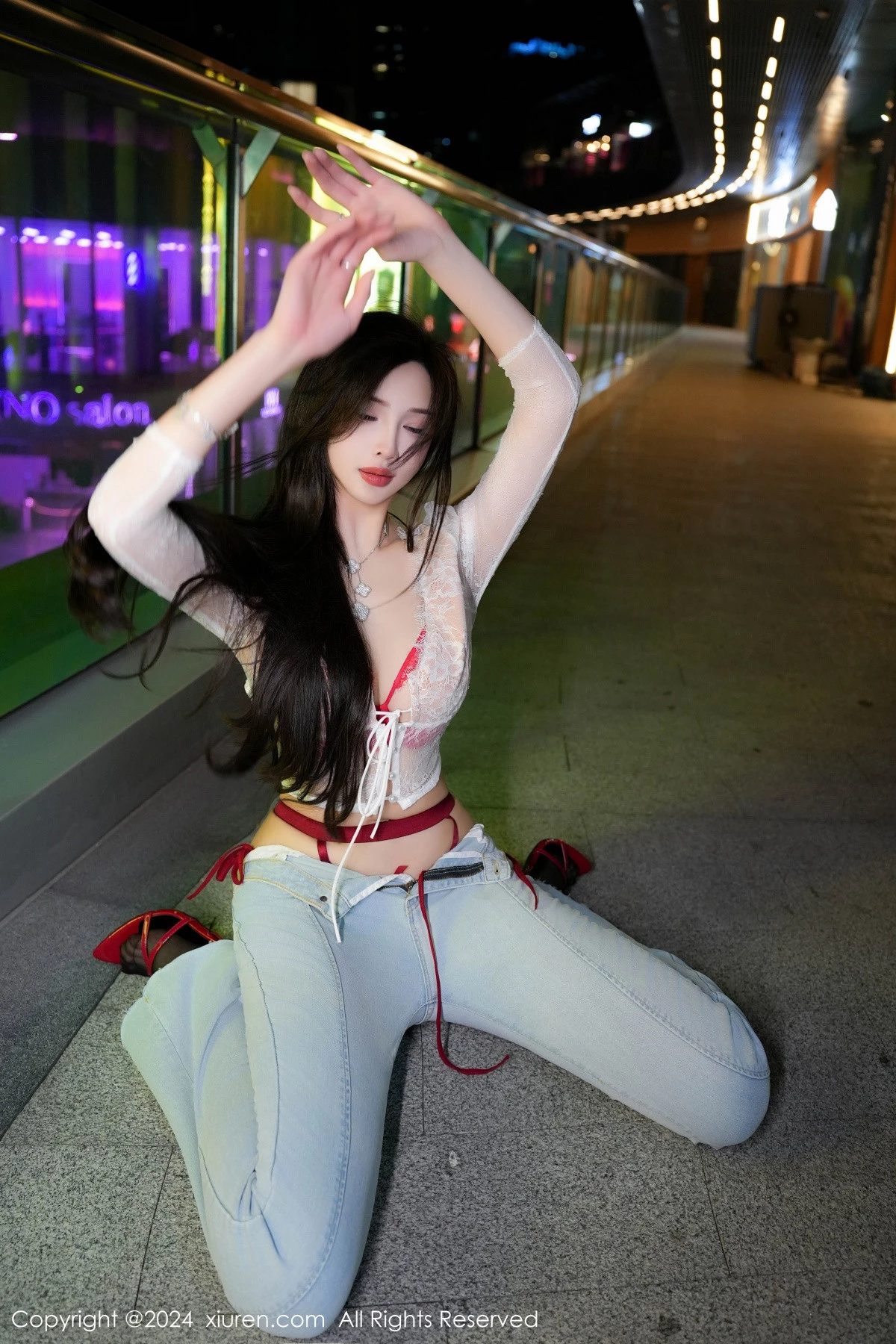 [[XiuRen秀人网]秀人网]No.8846_女神Carol周妍希X性感红色内衣配黑丝吊袜秀完美身材诱惑写真58P