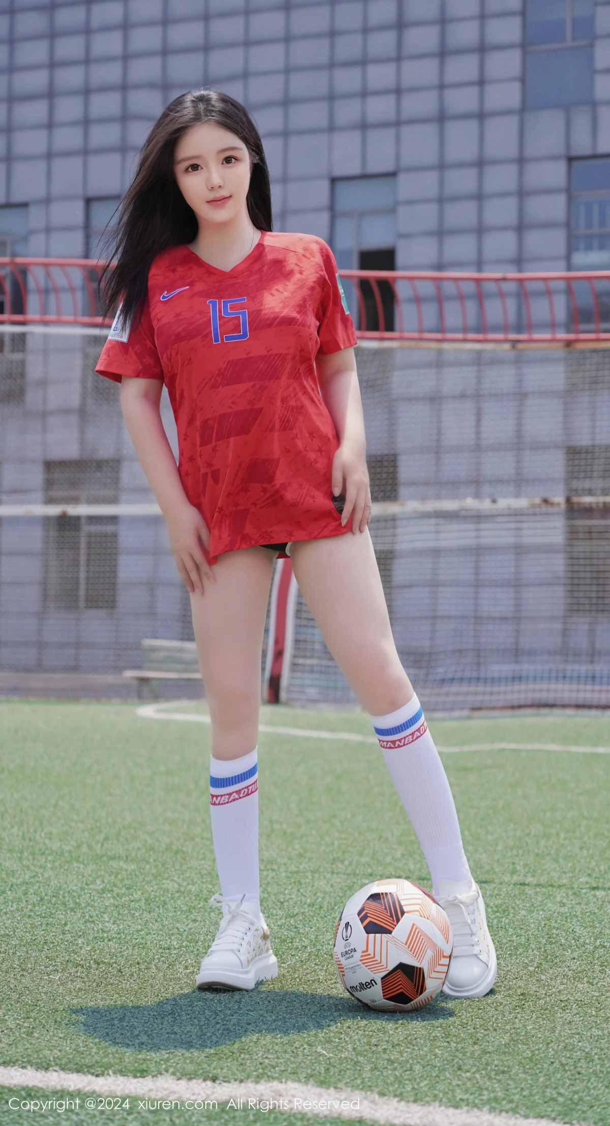 [[XiuRen秀人网]秀人网]No.8733_模特小薯条nienie足球场景性感红色足球服饰秀曼妙身姿诱惑写真87P