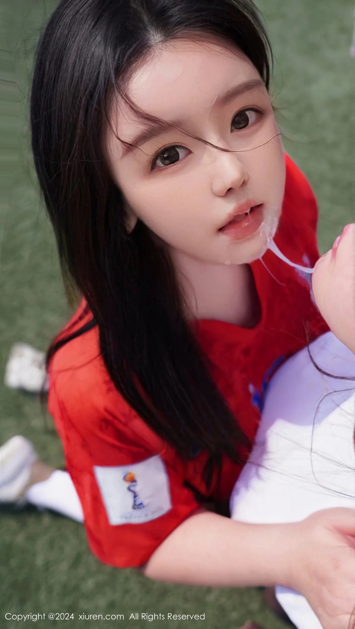 [[XiuRen秀人网]秀人网]No.8733_模特小薯条nienie足球场景性感红色足球服饰秀曼妙身姿诱惑写真87P