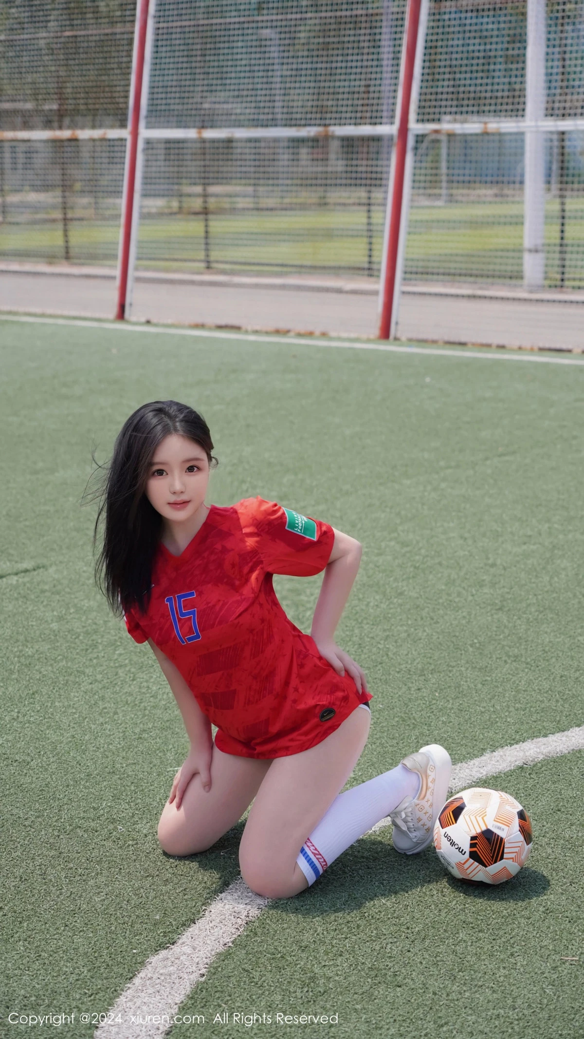 [[XiuRen秀人网]秀人网]No.8733_模特小薯条nienie足球场景性感红色足球服饰秀曼妙身姿诱惑写真87P