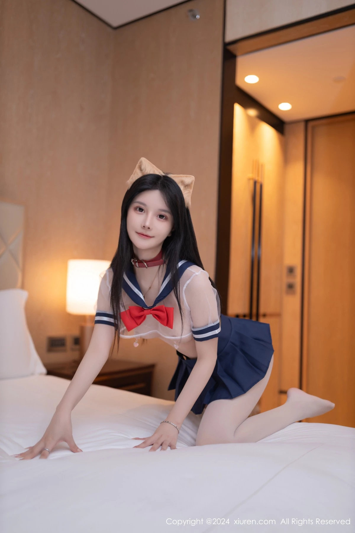 [[XiuRen秀人网]秀人网]No.8742_模特幼幼猫咪装扮性感透明水手服饰配白丝袜秀惹火身材诱惑写真80P