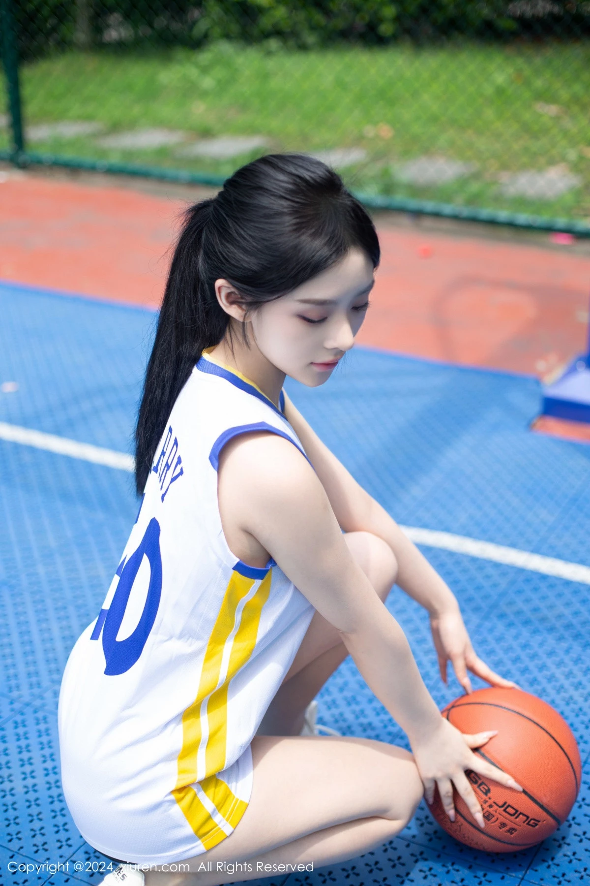 [[XiuRen秀人网]秀人网]No.8744_模特合集女神豆瓣酱蓝球场景互动性感黑色情趣内衣惹火诱惑写真83P