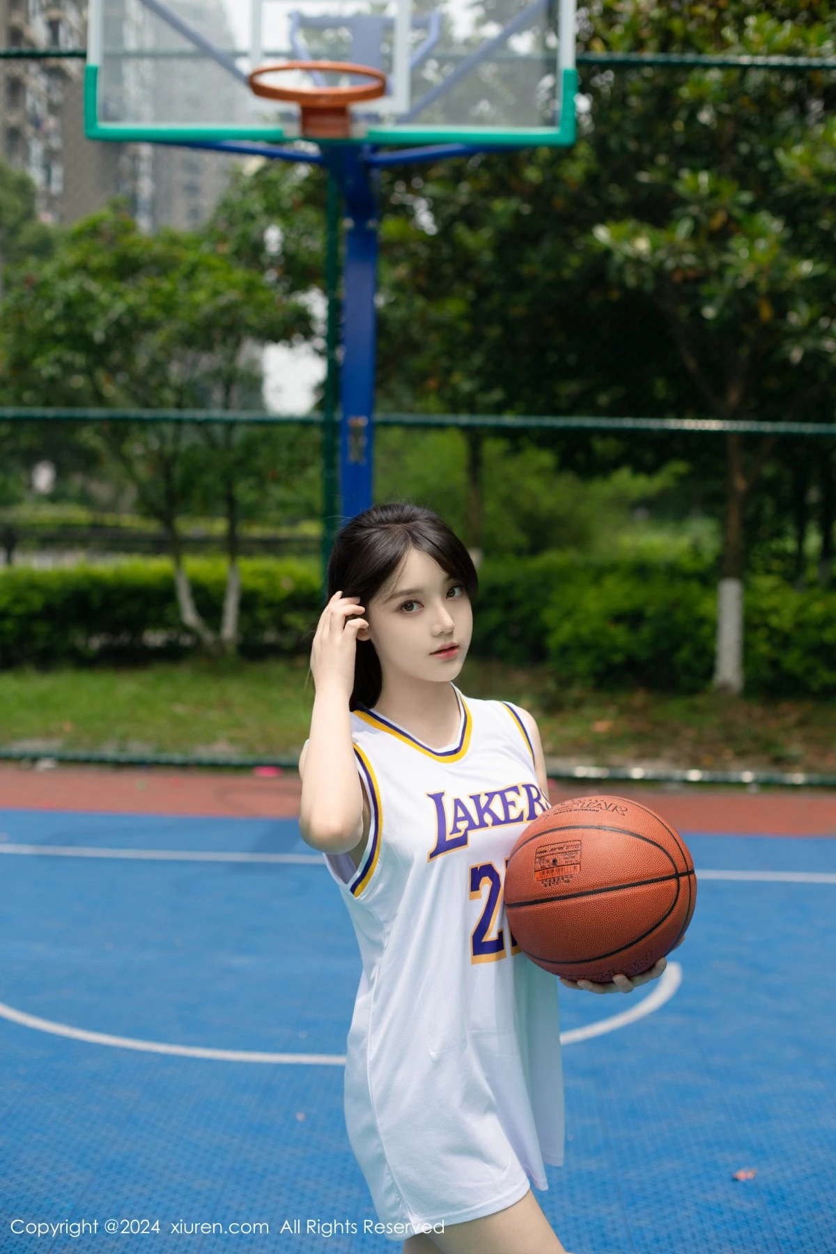 [[XiuRen秀人网]秀人网]No.8744_模特合集女神豆瓣酱蓝球场景互动性感黑色情趣内衣惹火诱惑写真83P