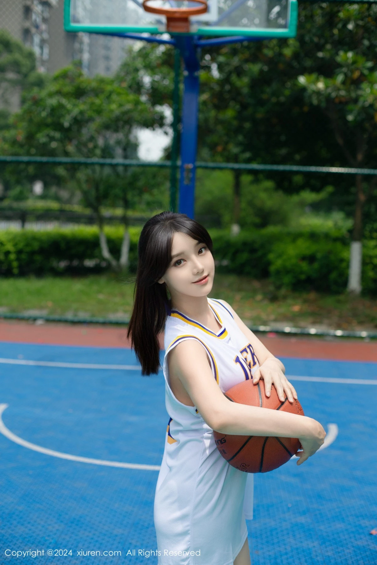 [[XiuRen秀人网]秀人网]No.8744_模特合集女神豆瓣酱蓝球场景互动性感黑色情趣内衣惹火诱惑写真83P