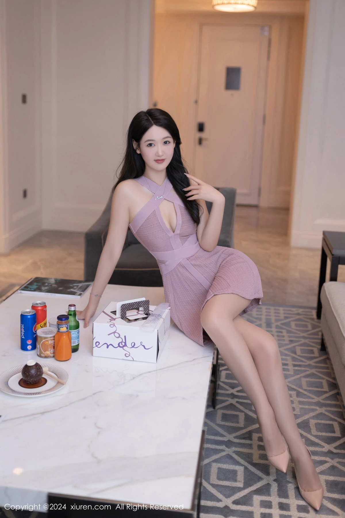 [[XiuRen秀人网]秀人网]No.8748_模特唐安琪性感浅紫色连衣短裙配开档肉丝秀曼妙身姿诱惑写真80P