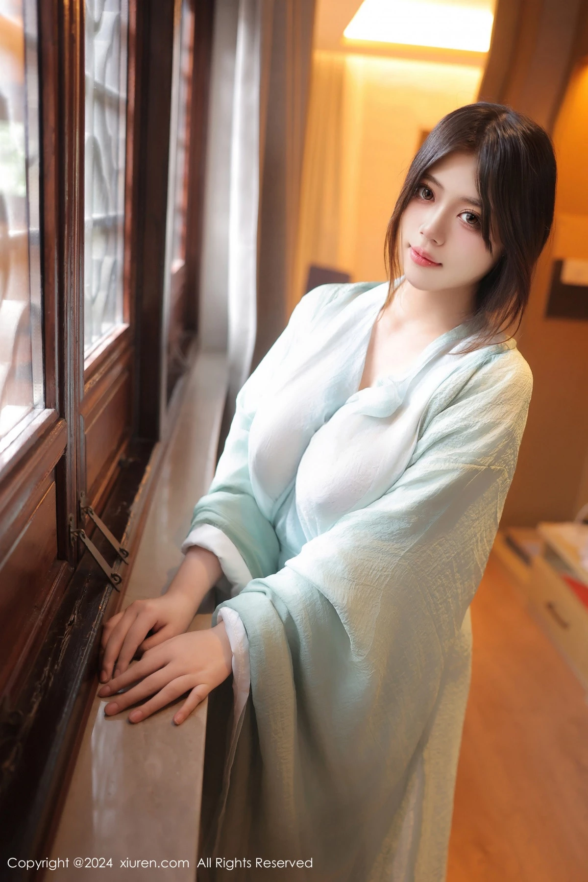 [[XiuRen秀人网]秀人网]No.8937_模特蛋蛋宝私房性感绿色古装服饰配超薄肉丝秀丰腴身姿诱惑写真83P