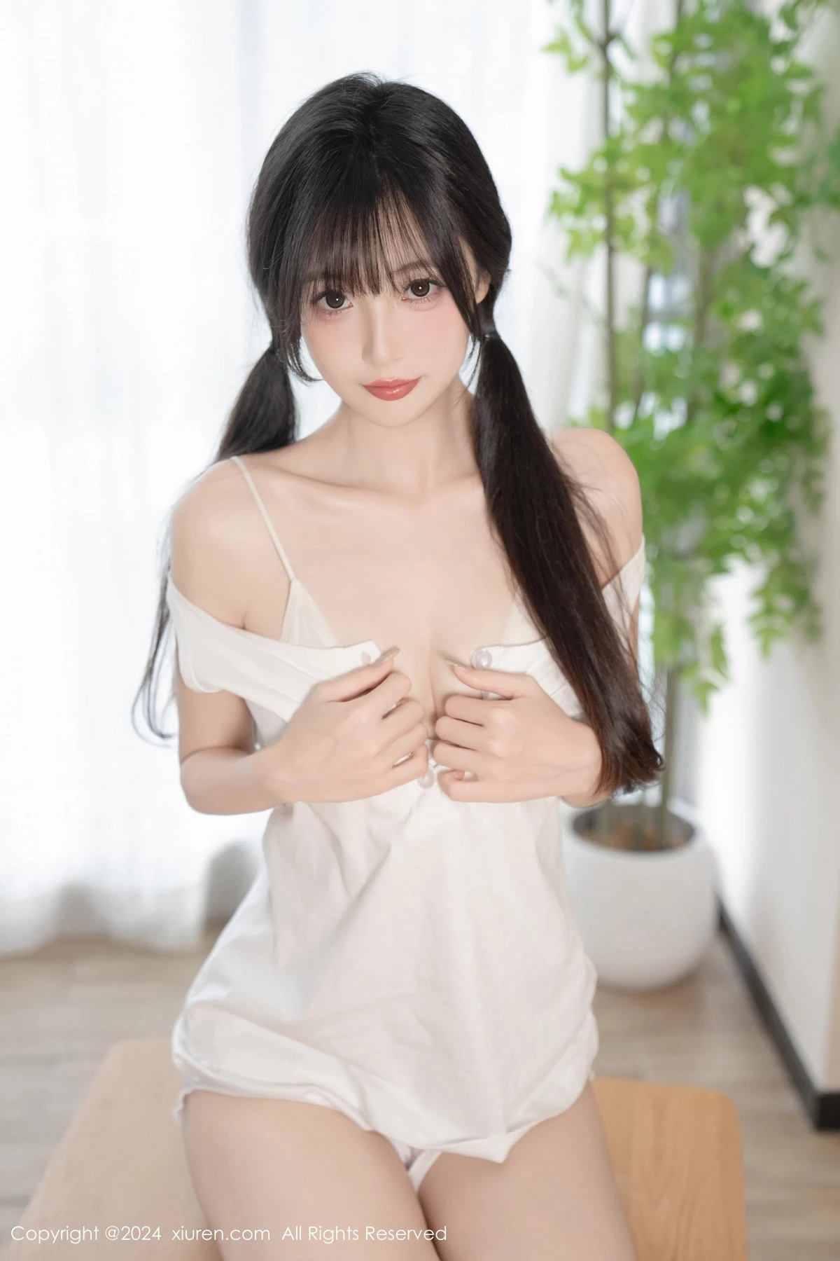 [[XiuRen秀人网]秀人网]No.8952_模特林星阑双马尾主题性感白色情趣内衣秀曼妙身姿撩人诱惑写真83P