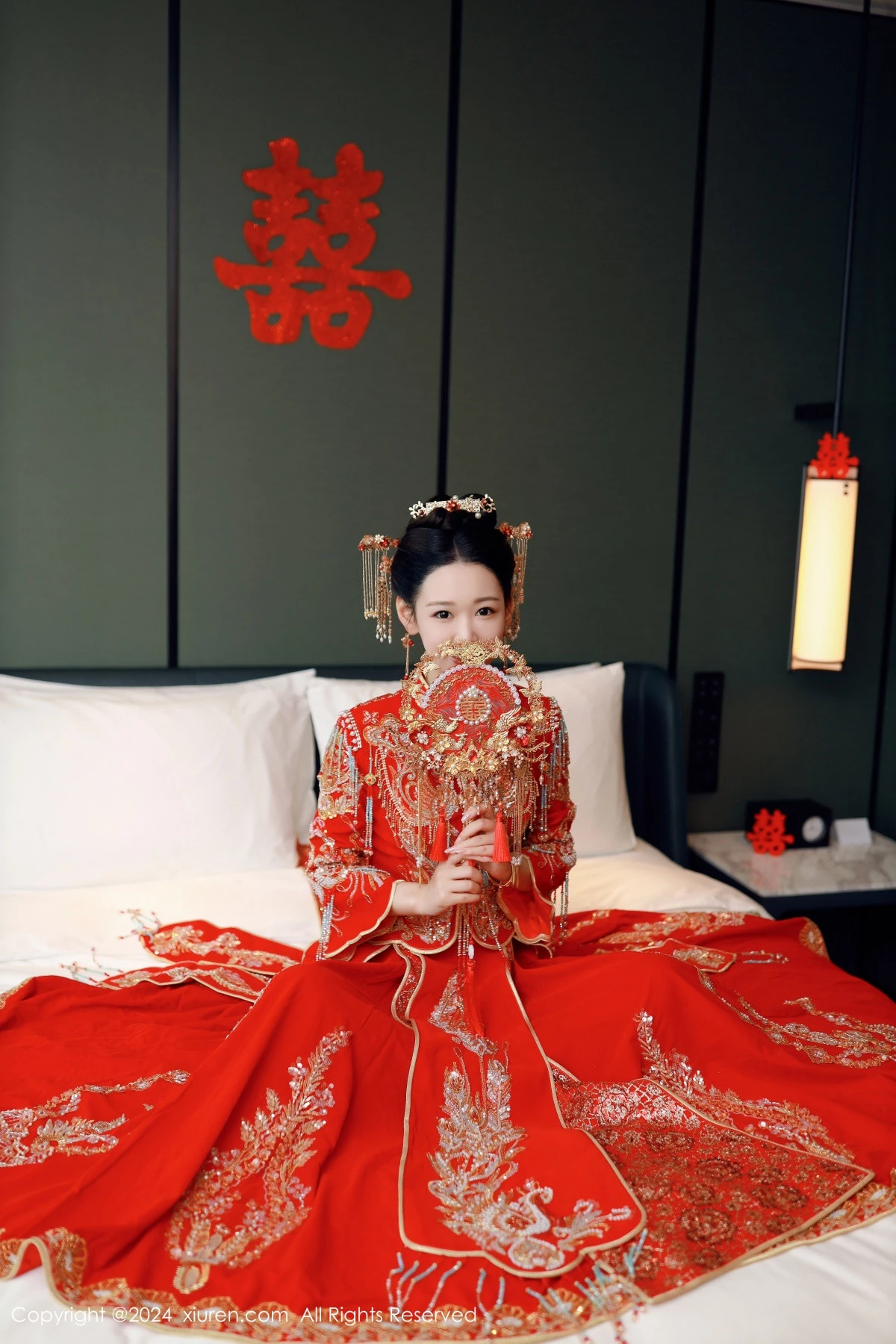 [[XiuRen秀人网]秀人网]No.8972_模特唐安琪性感红色新娘服饰露红色内衣配超薄肉丝撩人诱惑写真79P