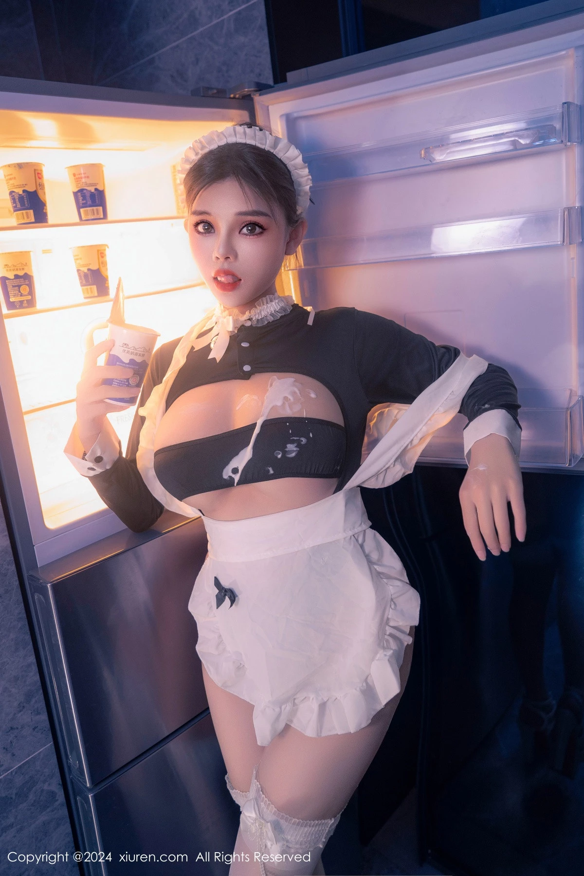 [[XiuRen秀人网]秀人网]No.8966_新人模特小童颜私房浴室性感女仆装配白丝袜秀丰满身材诱惑写真80P