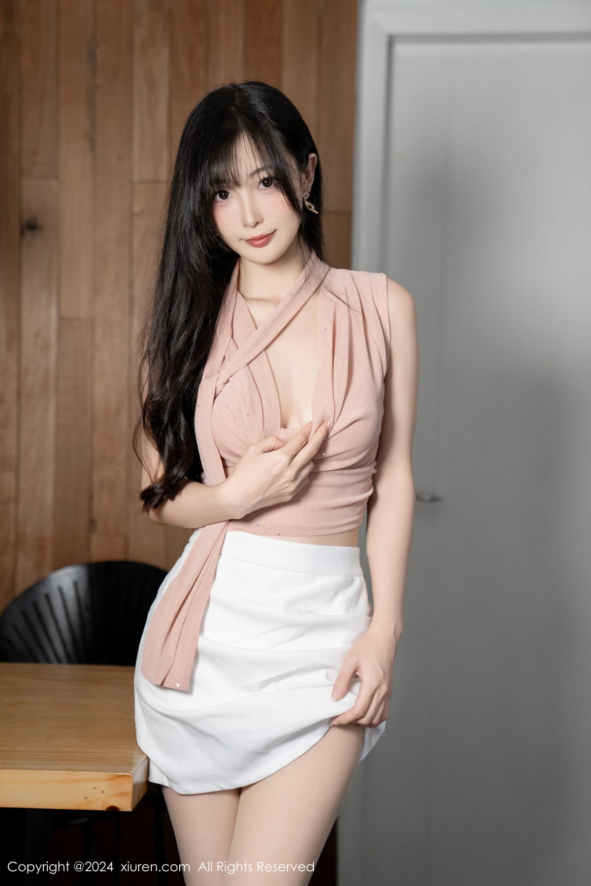 [[XiuRen秀人网]秀人网]No.8980_模特林星阑性感护士制服+白色包臀裙配超薄肉丝撩人诱惑写真102P