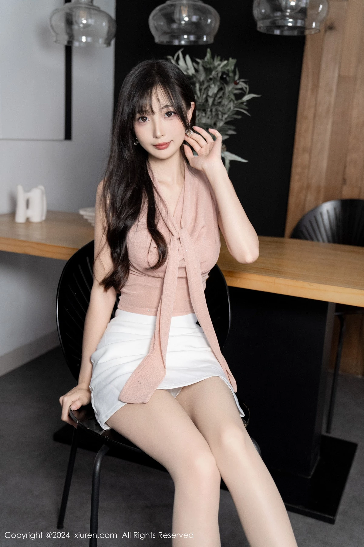 [[XiuRen秀人网]秀人网]No.8980_模特林星阑性感护士制服+白色包臀裙配超薄肉丝撩人诱惑写真102P