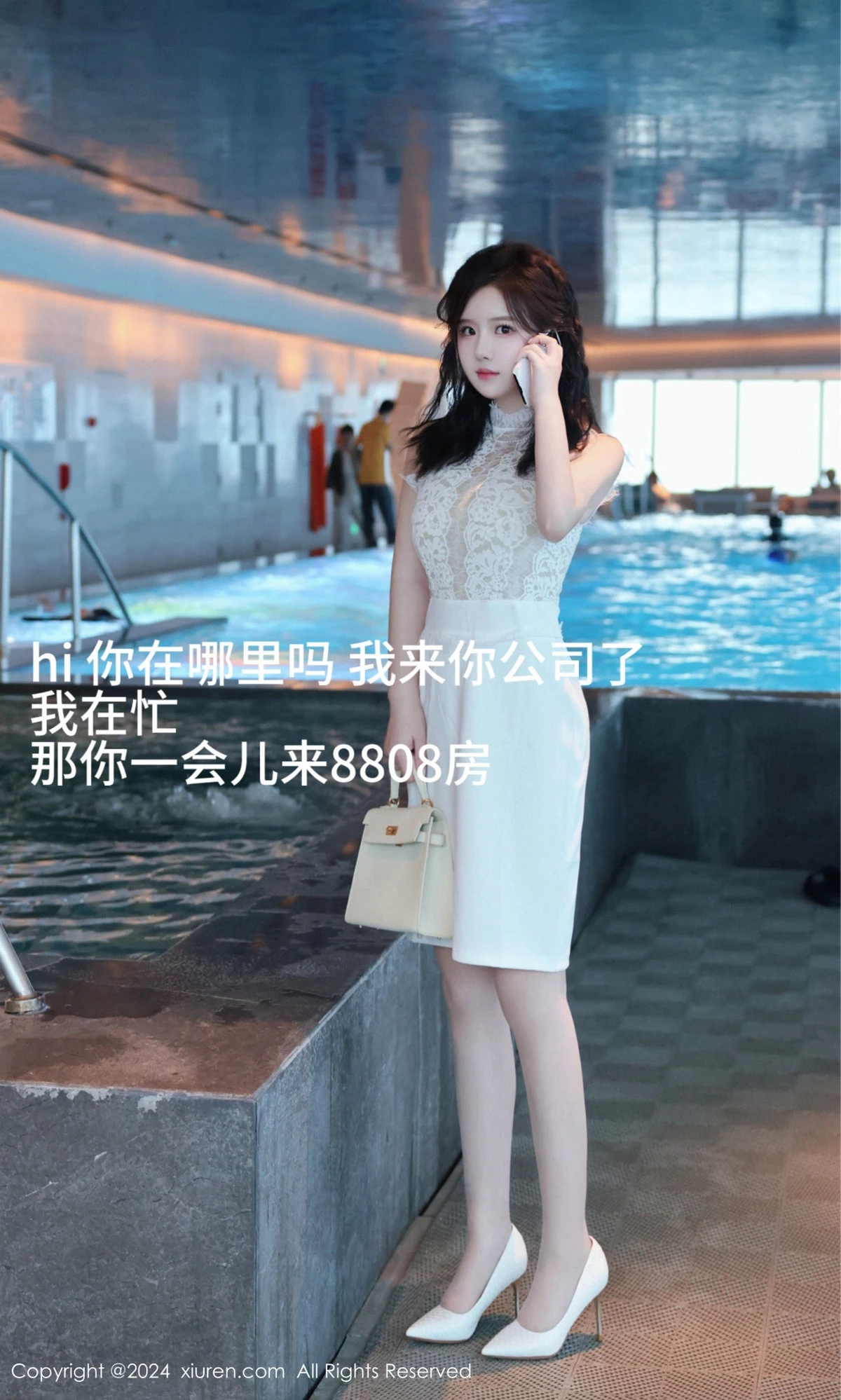 [[XiuRen秀人网]秀人网]No.8991_模特小薯条nienie性感白色连衣短裙配白丝袜秀完美身材诱惑写真75P