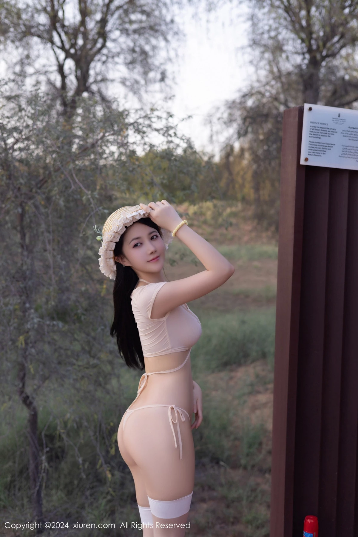 [[XiuRen秀人网]秀人网]No.8997_模特合集鱼子酱Fish＆杏子Yada私房性感情趣服饰配丝袜诱惑写真80P