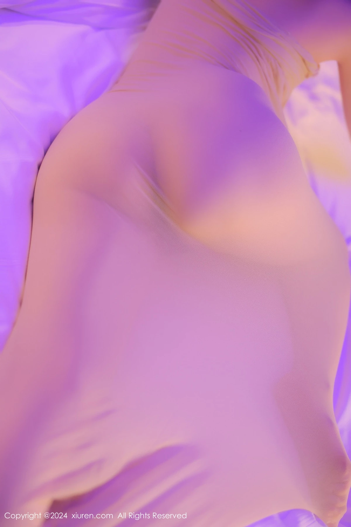 [[XiuRen秀人网]秀人网]No.9073_模特袁圆居家私房性感弹性肉色连体丝袜秀曼妙身姿完美诱惑写真74P