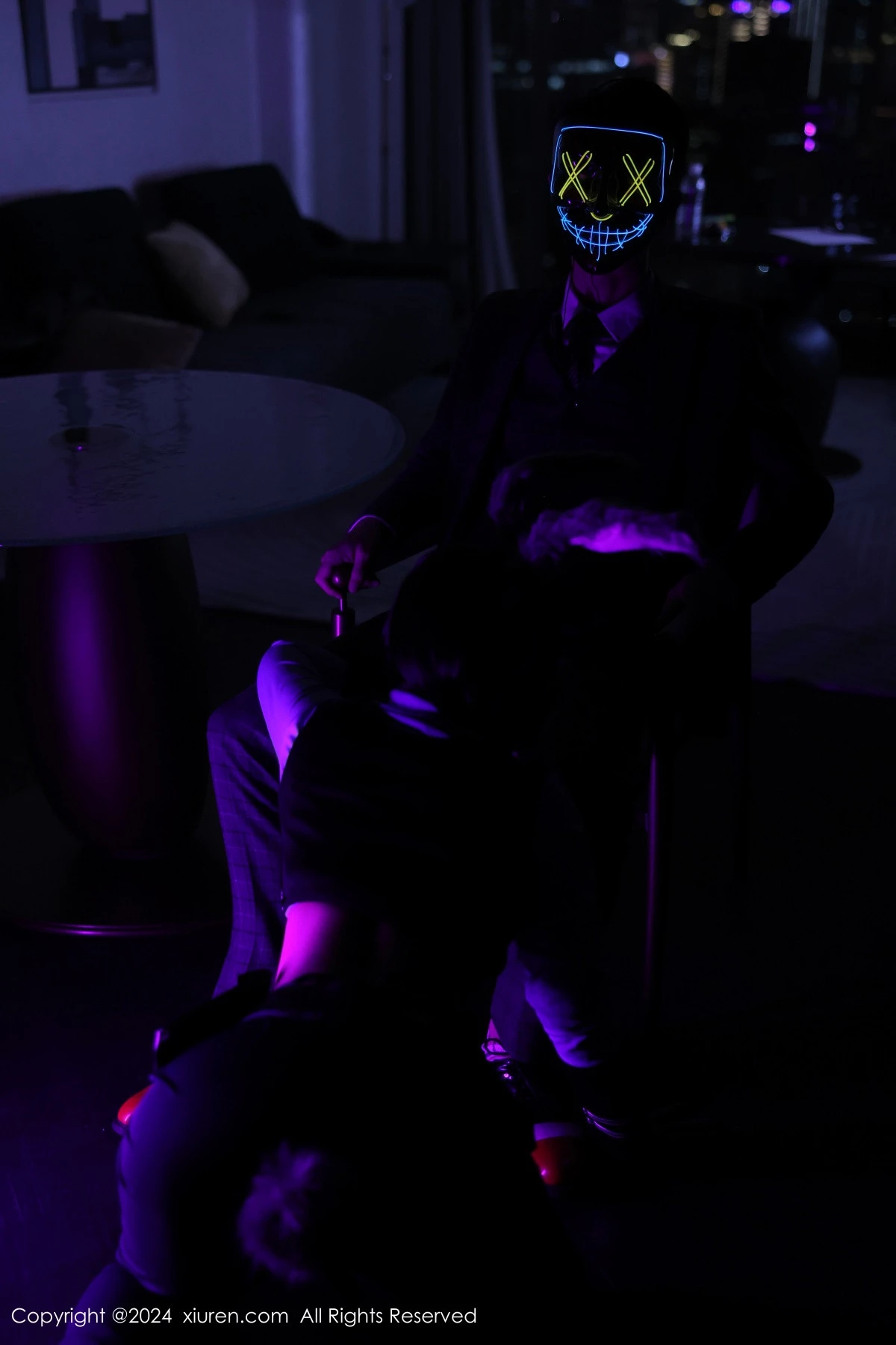 [[XiuRen秀人网]秀人网]No.9071_模特麦田性感兔子造型黑色制服配超薄黑丝秀曼妙身姿诱惑写真87P