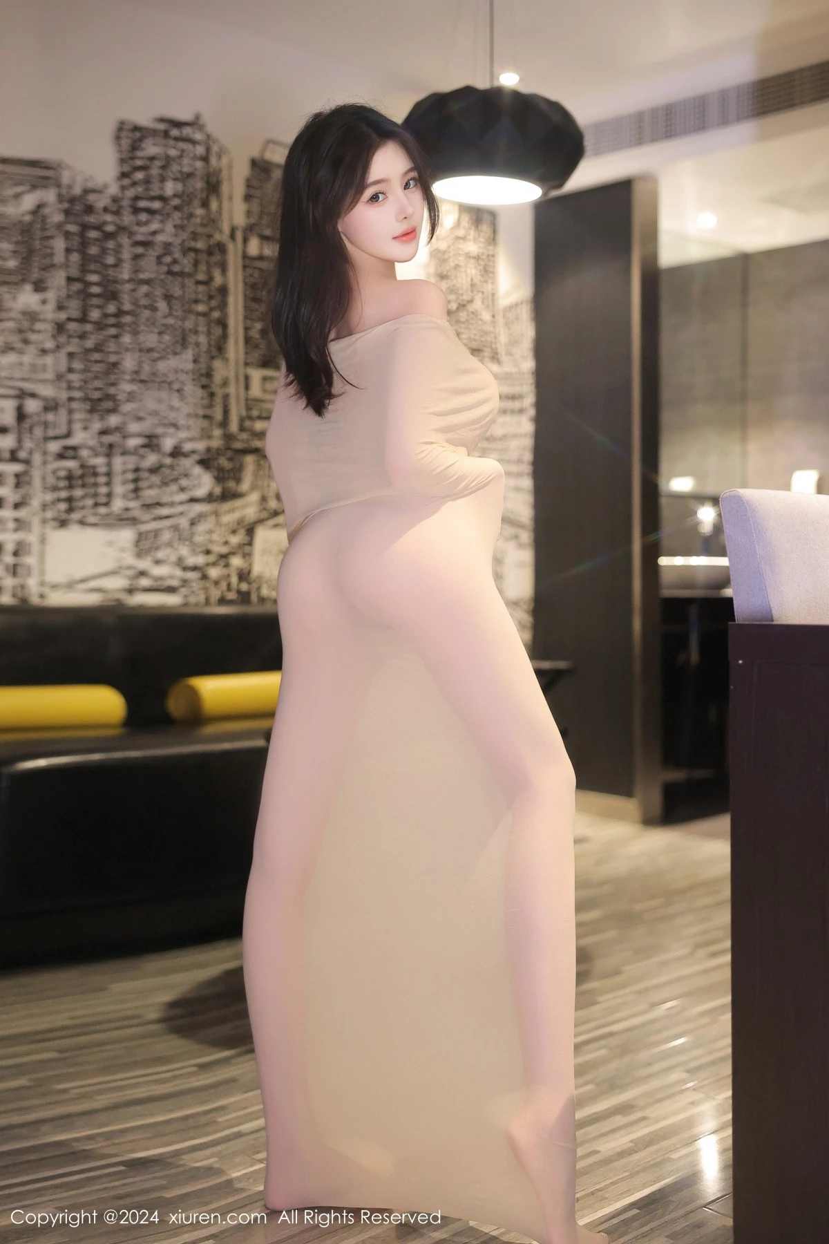 [[XiuRen秀人网]秀人网]No.9073_模特袁圆居家私房性感弹性肉色连体丝袜秀曼妙身姿完美诱惑写真74P