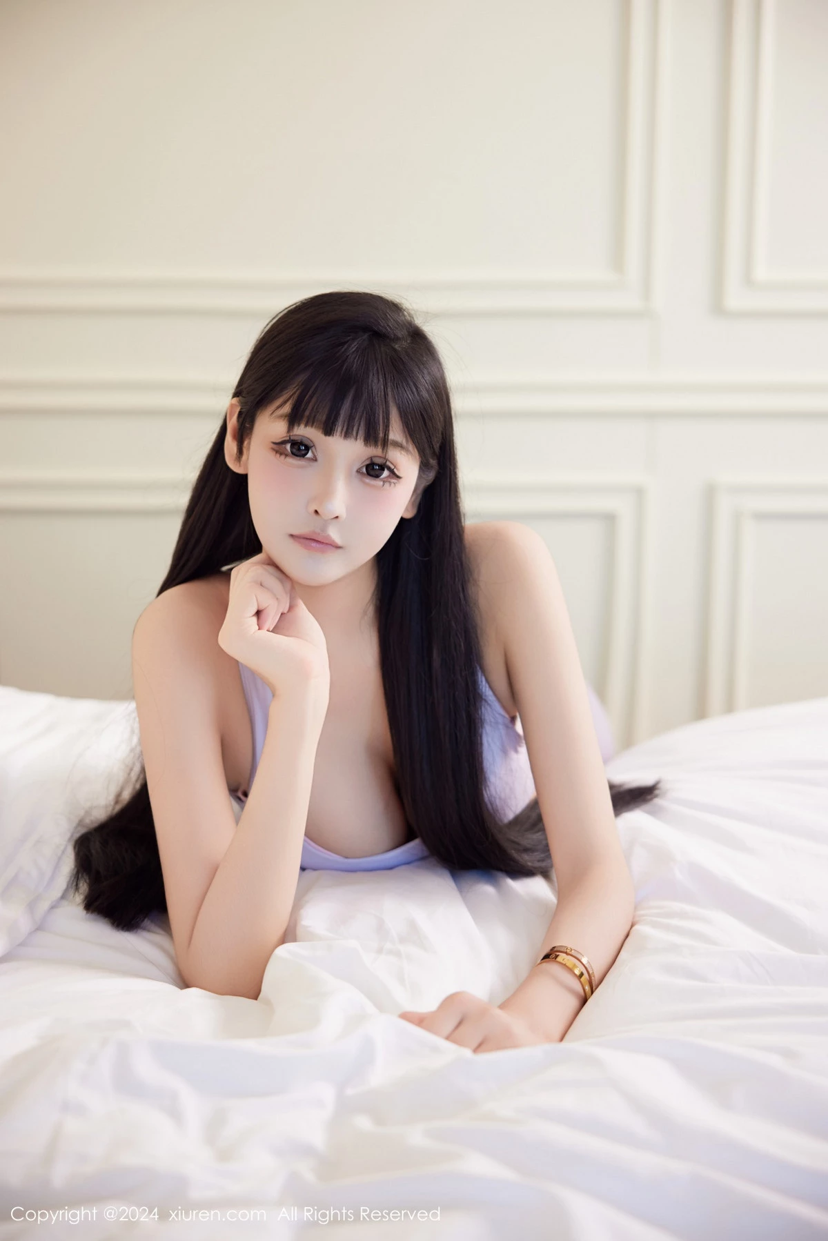 [[XiuRen秀人网]秀人网]No.9084_模特智恩baby性感紫色瑜伽服露粉色内衣秀丰腴美臀撩人诱惑写真61P