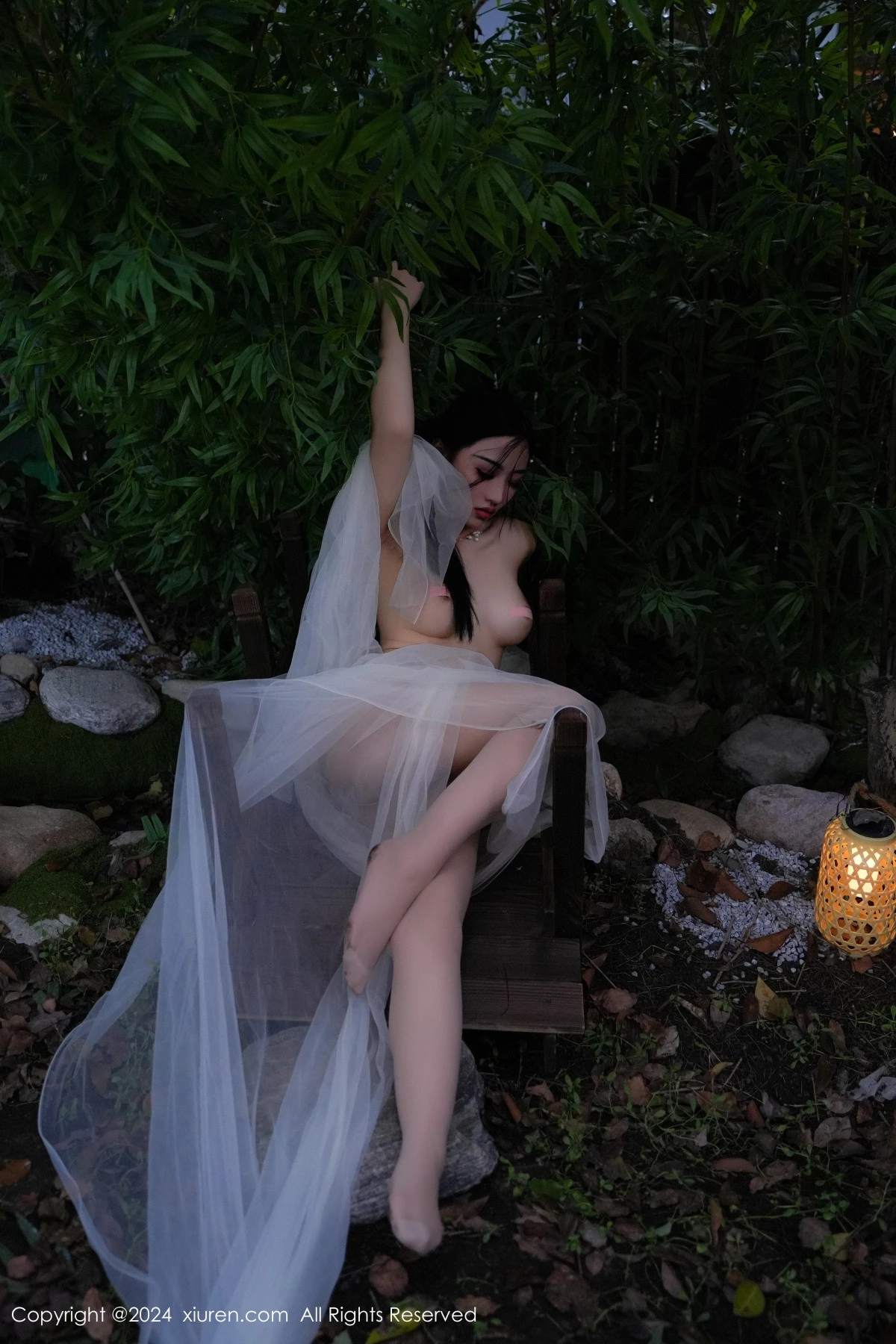 [[XiuRen秀人网]秀人网]No.9105_模特妙可可Cheese户外场景性感半透白纱秀惹火身材撩人诱惑写真84P