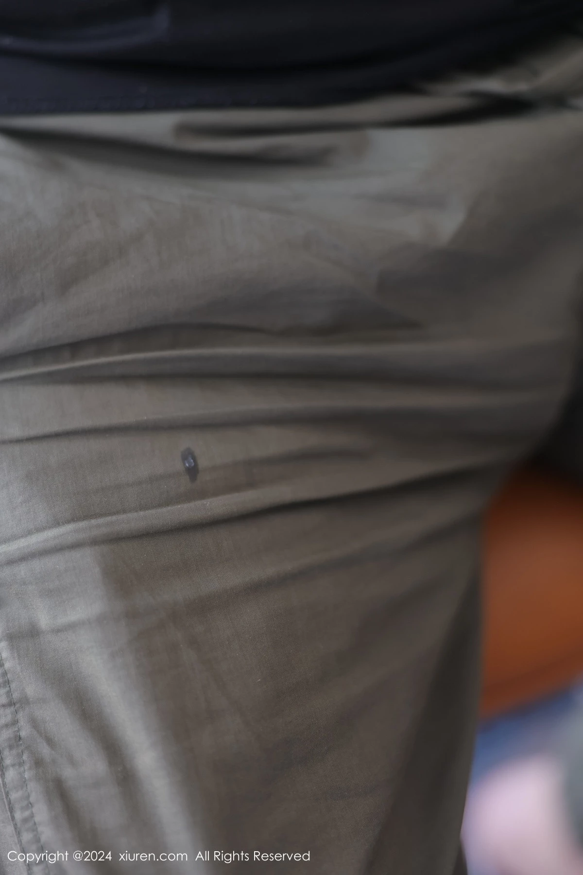 [[XiuRen秀人网]秀人网]No.9026_模特娜娜子yy性感黑色OL服饰露黑色情趣内衣秀丰满身材诱惑写真81P