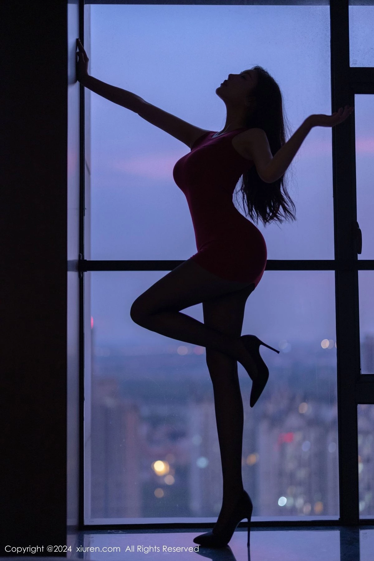 [[XiuRen秀人网]秀人网]No.9123_女神杨晨晨Yome红色连衣短裙+红色情趣服饰秀丰腴身材诱惑写真83P