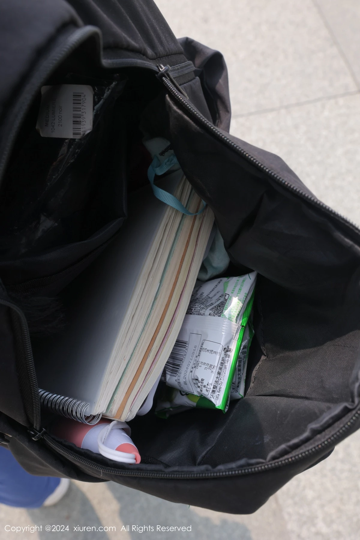 [[XiuRen秀人网]秀人网]No.9119_模特合集蛋蛋宝＆袁圆性感学妹运动制服秀完美身材诱惑写真80P