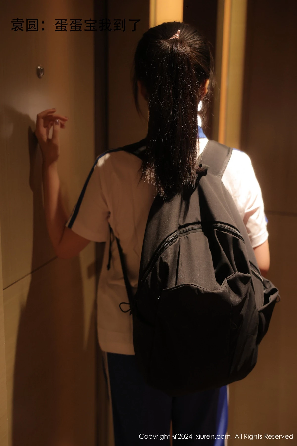 [[XiuRen秀人网]秀人网]No.9119_模特合集蛋蛋宝＆袁圆性感学妹运动制服秀完美身材诱惑写真80P