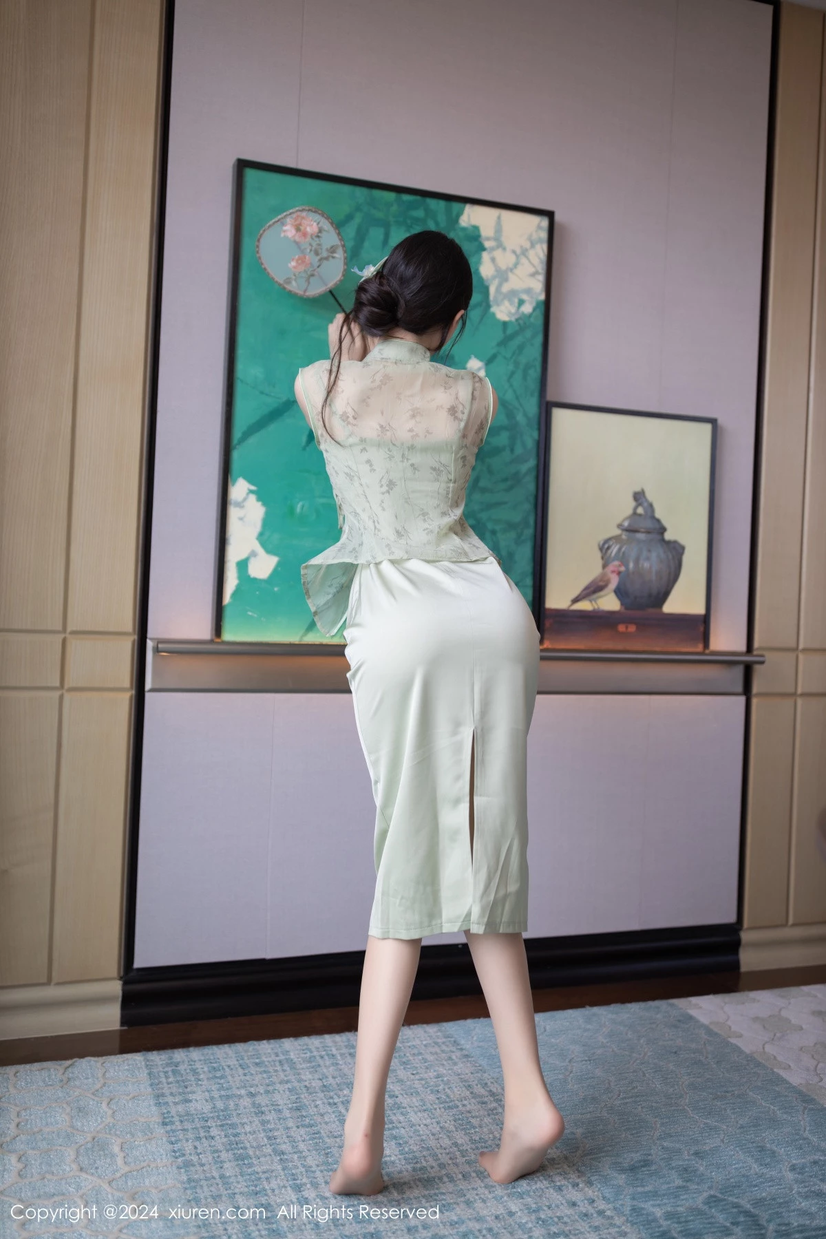 [[XiuRen秀人网]秀人网]No.9124_模特小逗逗性感浅色古风服饰配超薄无内肉丝秀曼妙身材诱惑写真81P