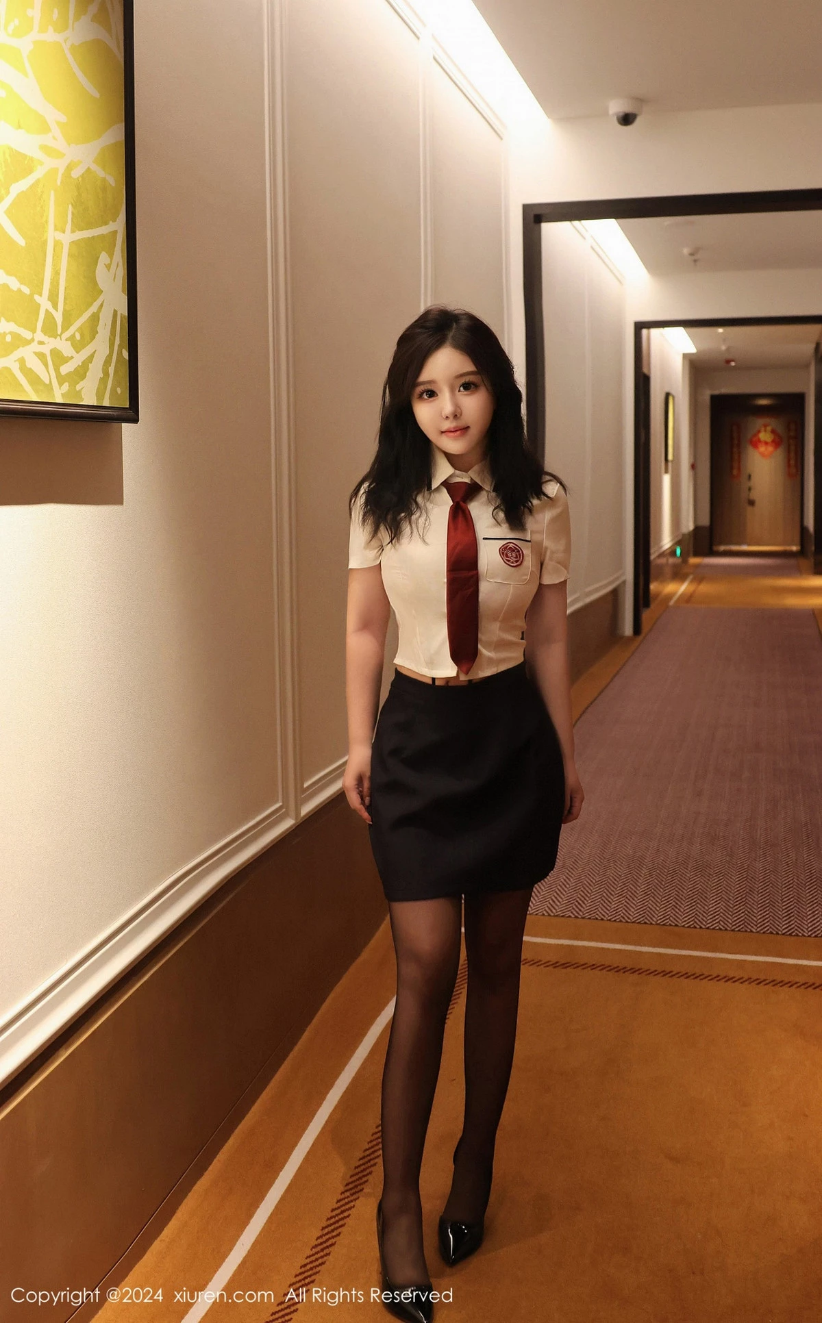 [[XiuRen秀人网]秀人网]No.9122_模特小薯条nienie性感JK制服露黑色情趣内衣秀惹火身材诱惑写真72P