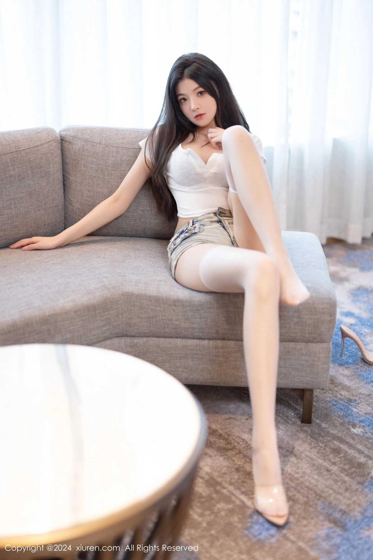 [[XiuRen秀人网]秀人网]No.9141_新人模特初梦瑶性感白T配牛仔短裤露蓝色内衣秀曼妙身姿诱惑写真86P