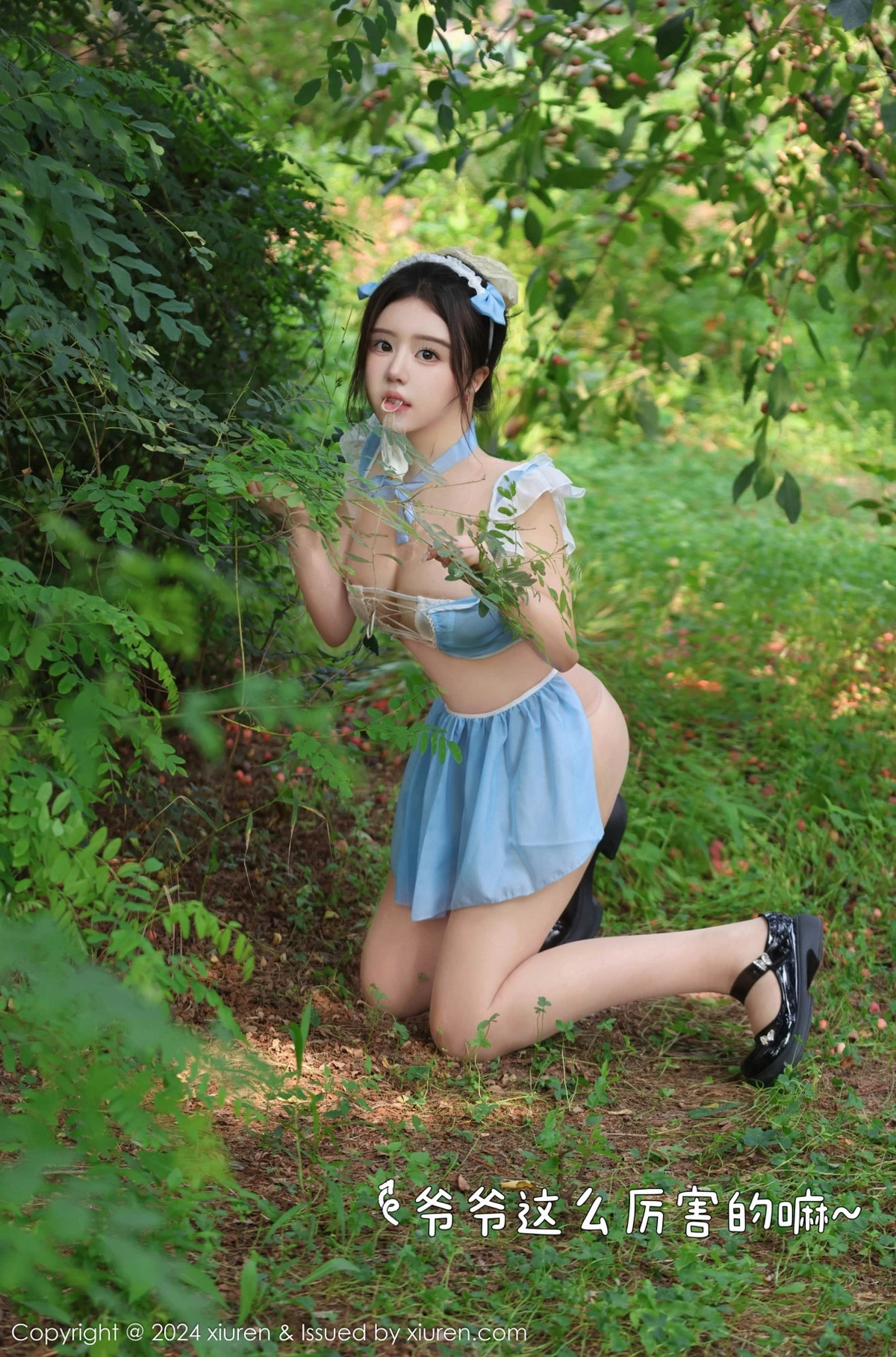 [[XiuRen秀人网]秀人网]No.9164_模特小薯条nienie户外性感女仆装配超薄肉丝秀惹火身材诱惑写真87P