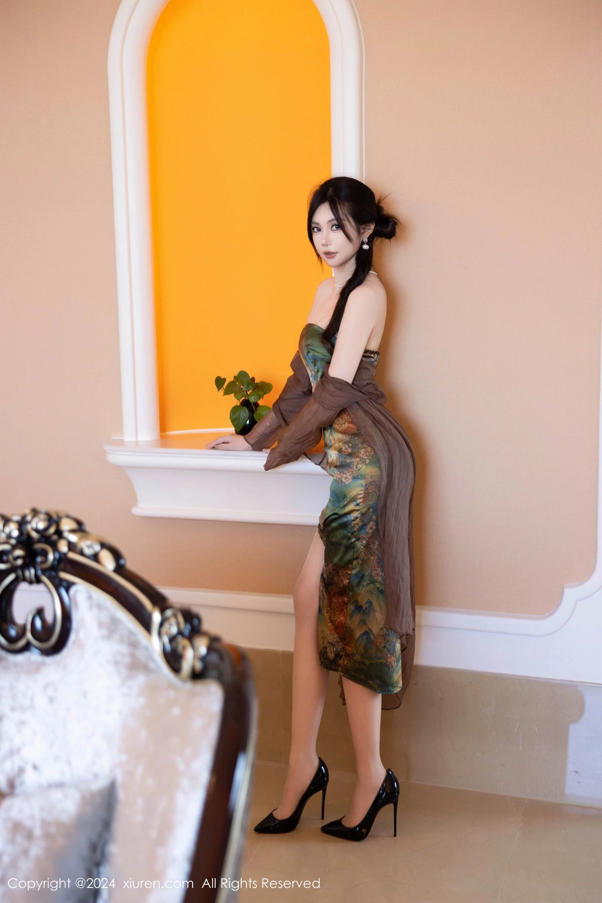 [[XiuRen秀人网]秀人网]No.9161_模特绮里嘉ula性感带图案短裙配闪亮肉丝秀曼妙身姿诱惑写真89P