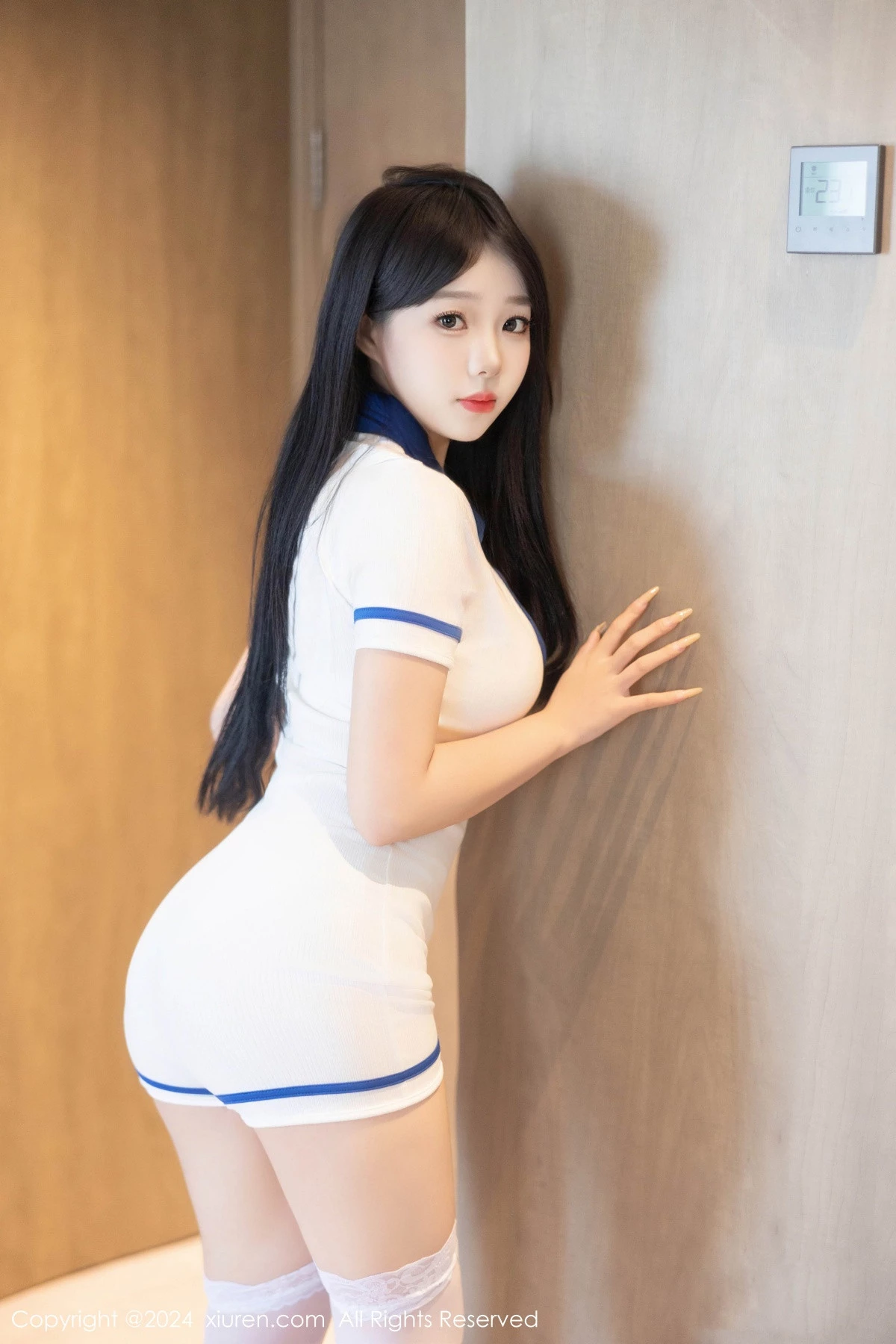 [[XiuRen秀人网]秀人网]No.9056_新人模特黎秋秋性感白色情趣学妹服配白丝袜秀丰满身材诱惑写真75P