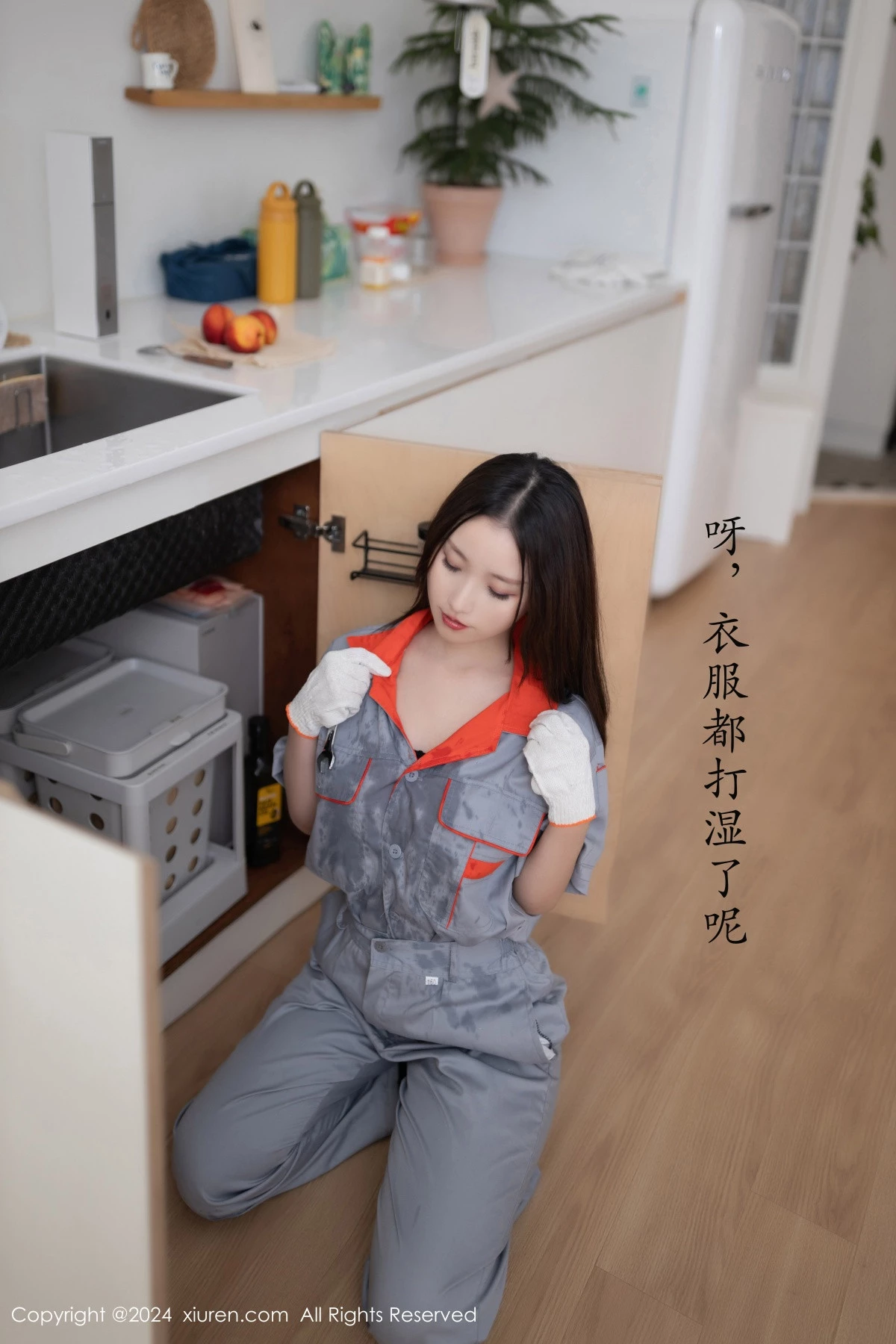 [[XiuRen秀人网]秀人网]No.9207_模特杏子Yada维修主题性感黑色情趣服饰配开档黑丝极致魅惑写真81P